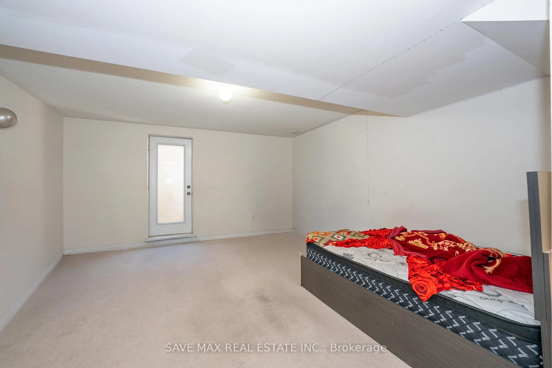 Photo 31 of 66 Geranium Crescent, Brampton, Bram West — HOMEH
