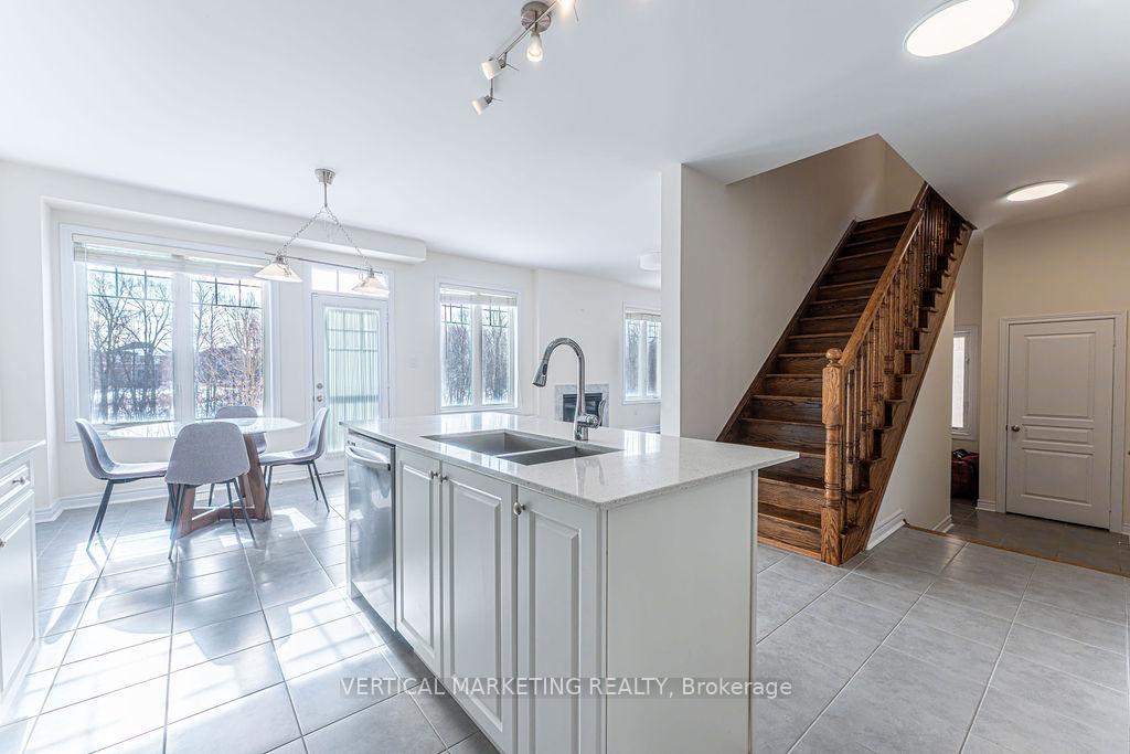 Photo 15 of 105 Roy Harper Avenue, Aurora, Rural Aurora — HOMEH