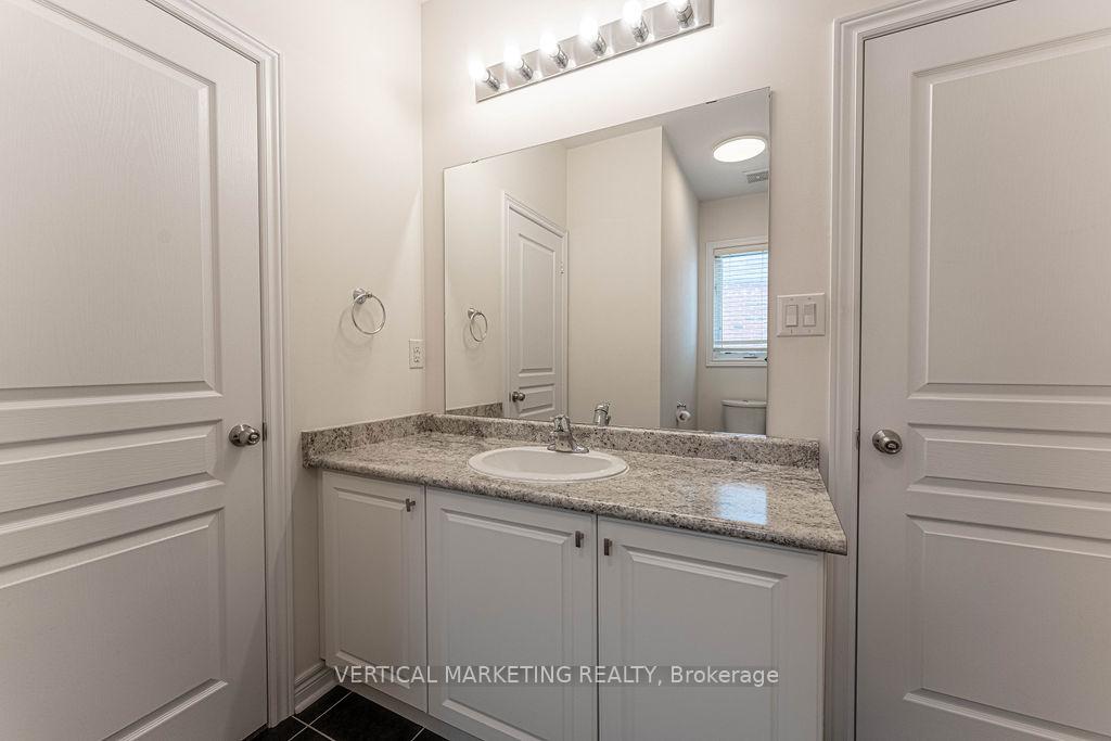 Photo 36 of 105 Roy Harper Avenue, Aurora, Rural Aurora — HOMEH