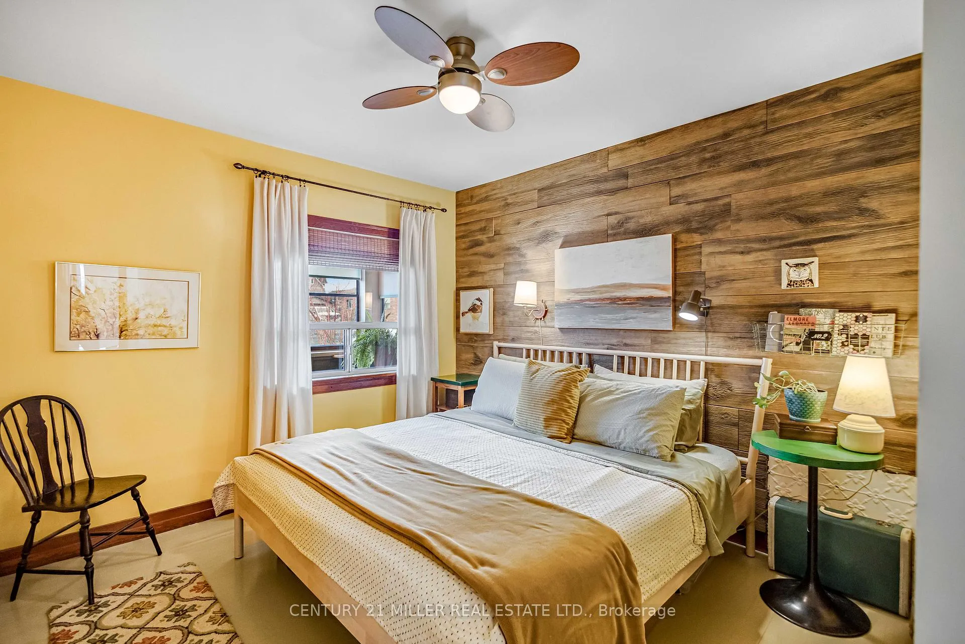 Photo 14 of 135 Macaulay Street E, Hamilton, North End — HOMEH