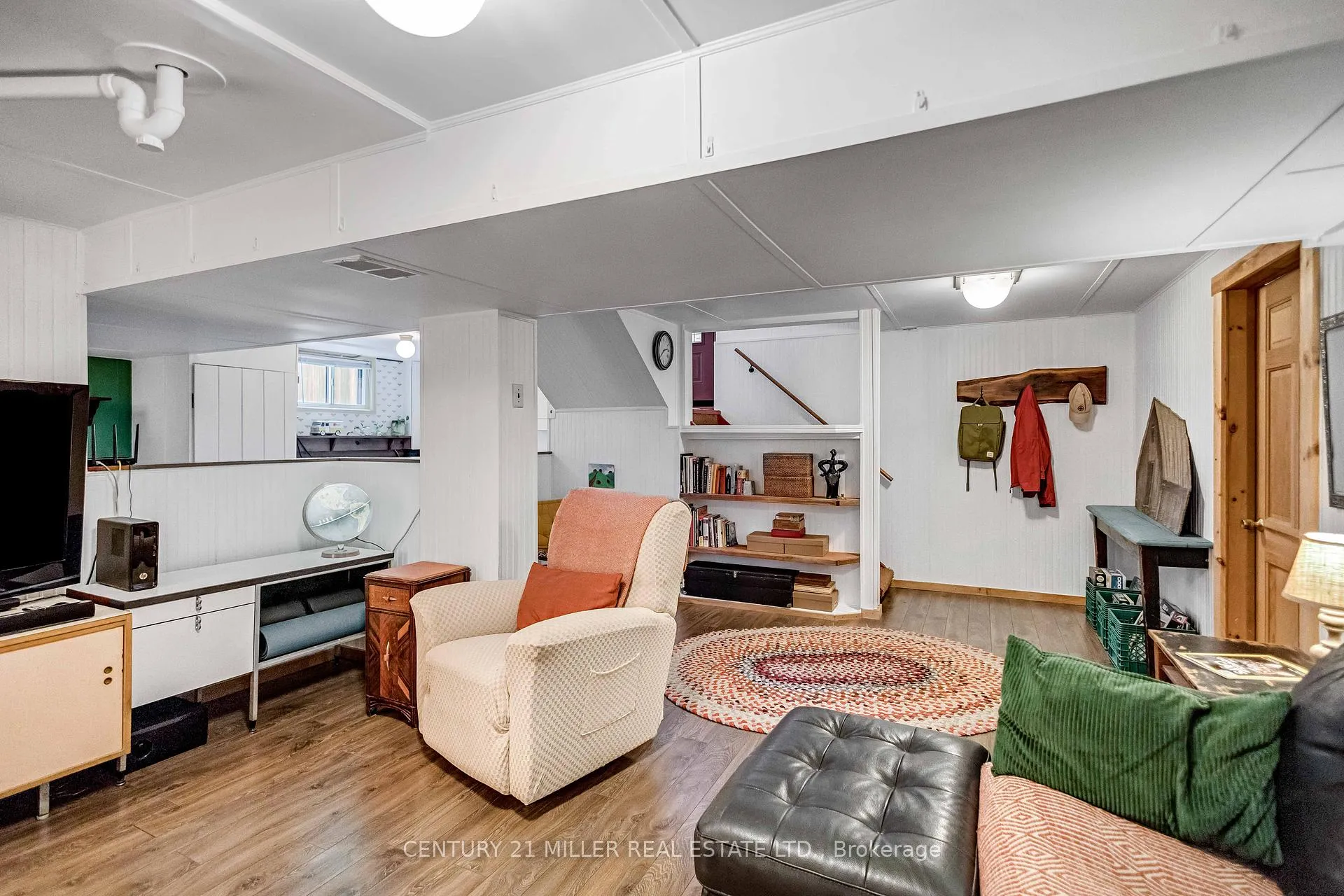Photo 20 of 135 Macaulay Street E, Hamilton, North End — HOMEH