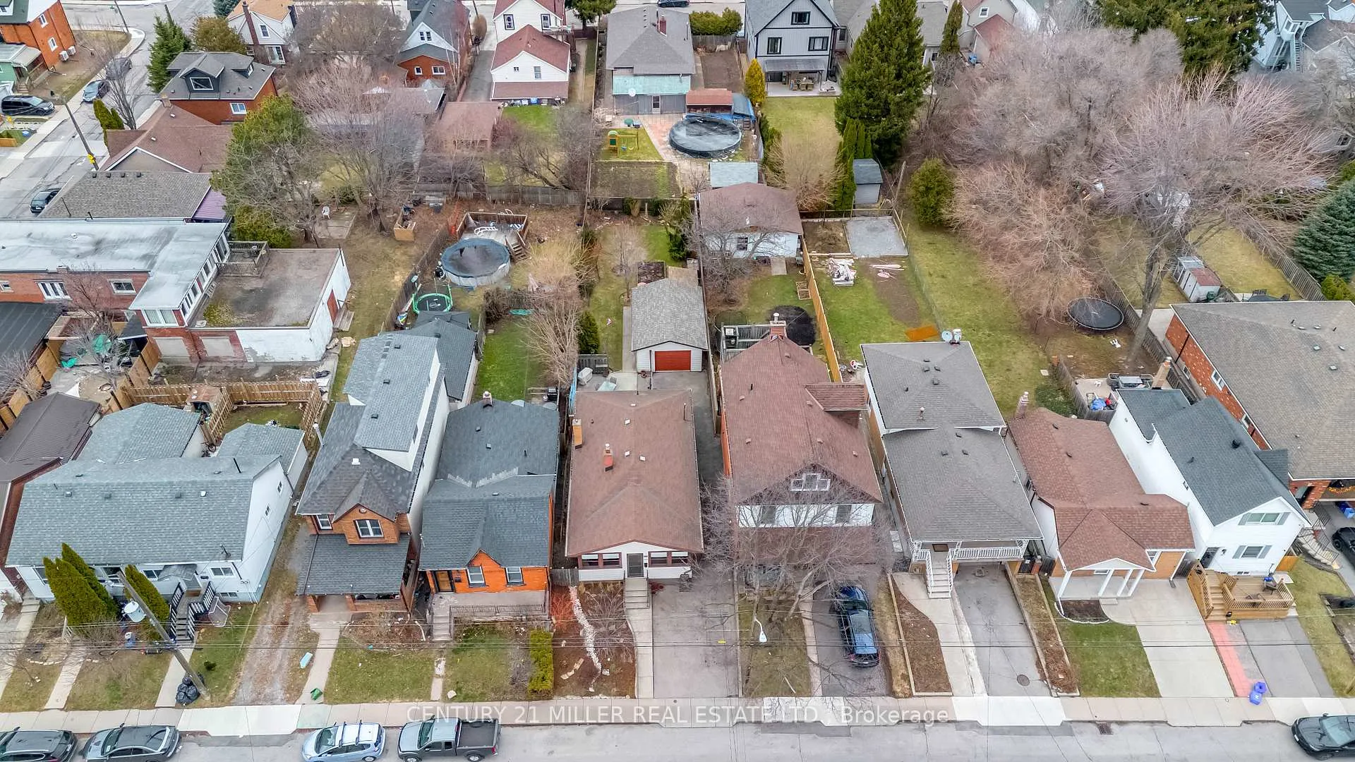 Photo 34 of 135 Macaulay Street E, Hamilton, North End — HOMEH