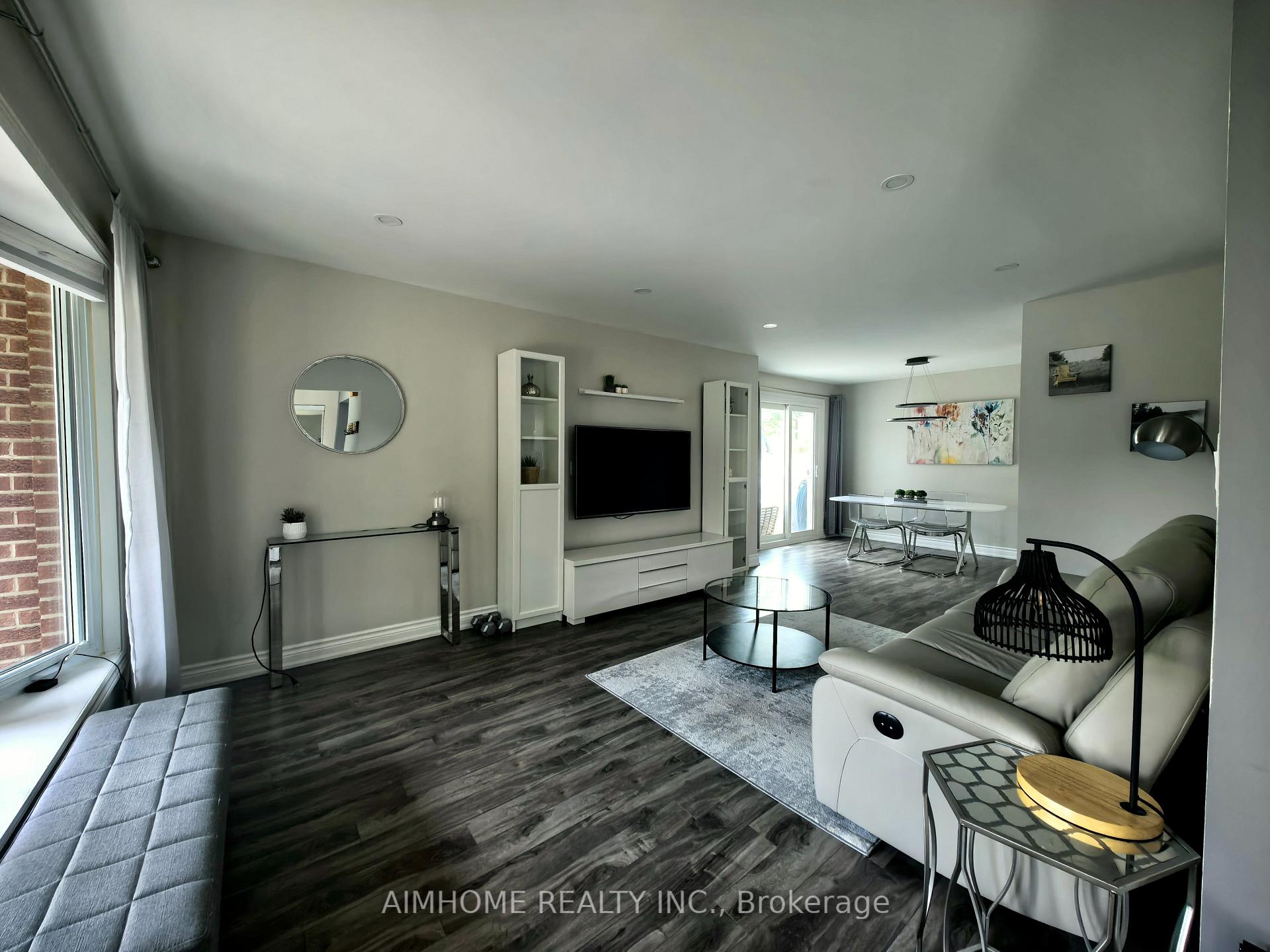 Photo 3 of 783 Lexington Street, Oshawa, Centennial — HOMEH