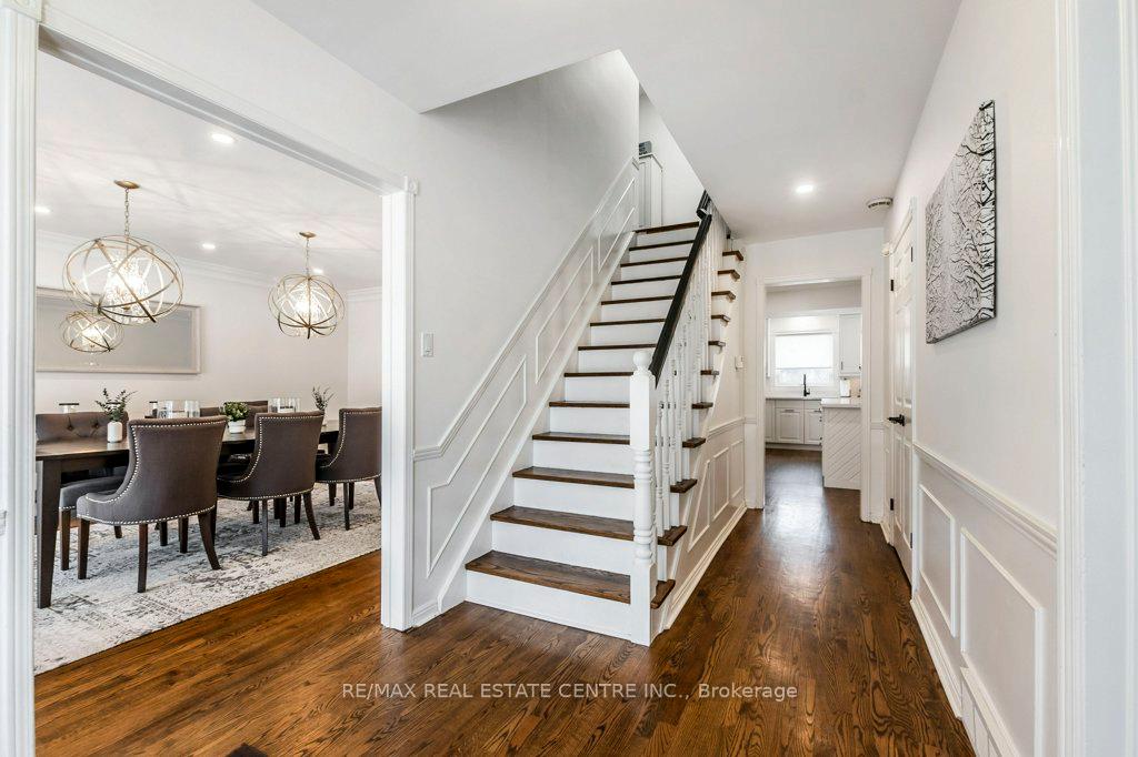 Photo 9 of 246 Simon Drive, Burlington, Roseland — HOMEH