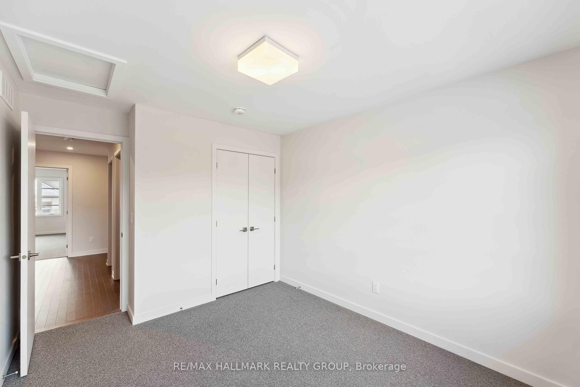 Photo 16 of 693 Honeydew Street, Ottawa, Riverside South/Gloucester Glen — HOMEH