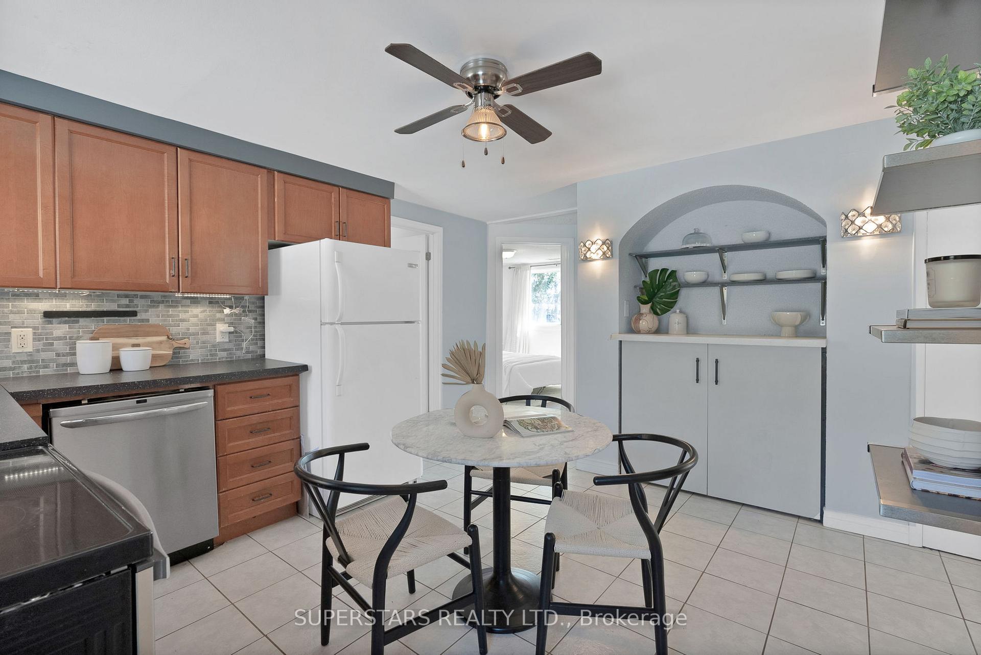 Photo 5 of 324 Grove Street E, Barrie, Grove East — HOMEH