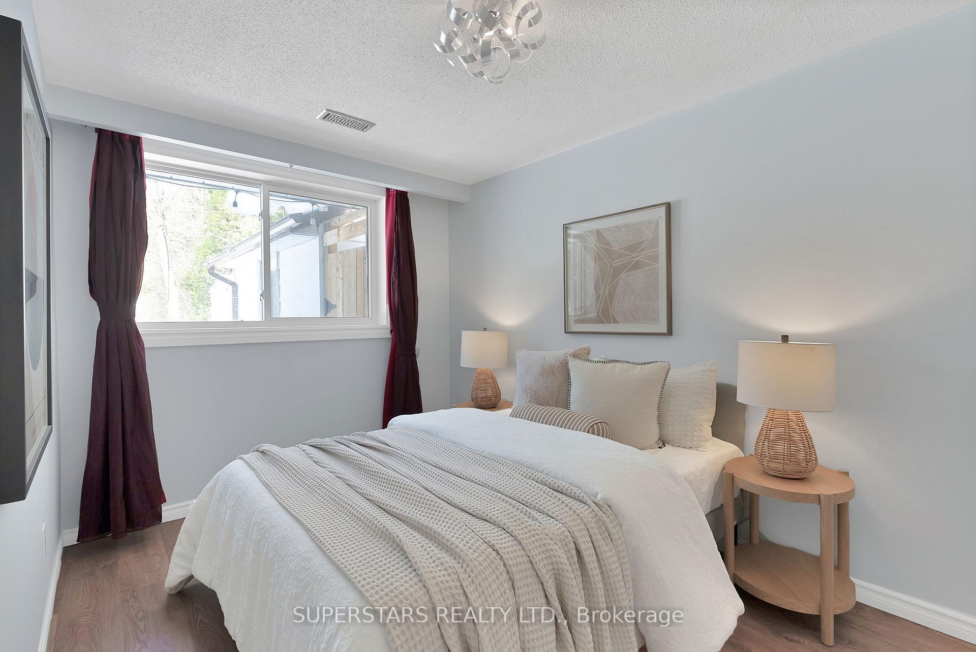 Photo 6 of 324 Grove Street E, Barrie, Grove East — HOMEH