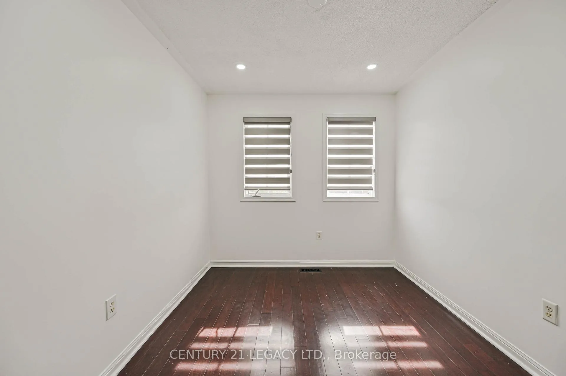 Photo 32 of 15 Dusty Star Road, Brampton, Sandringham-Wellington — HOMEH