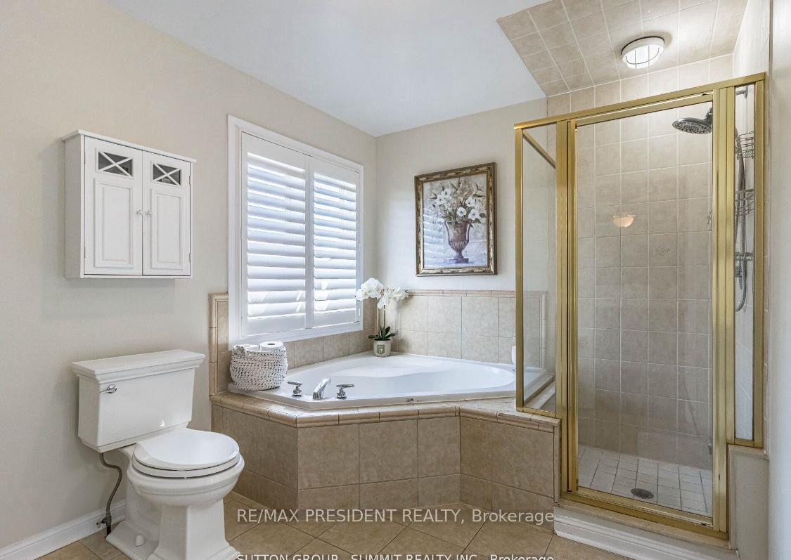 Photo 9 of 203 Brisdale Drive, Brampton, Fletcher's Meadow — HOMEH