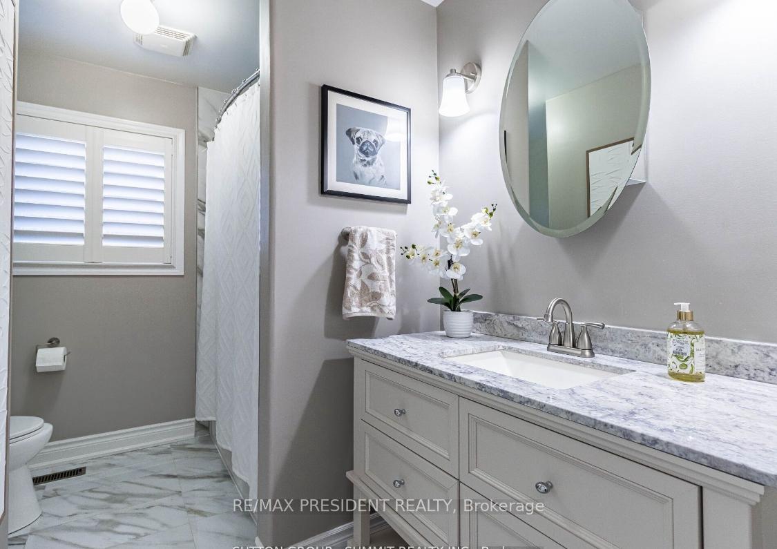 Photo 12 of 203 Brisdale Drive, Brampton, Fletcher's Meadow — HOMEH