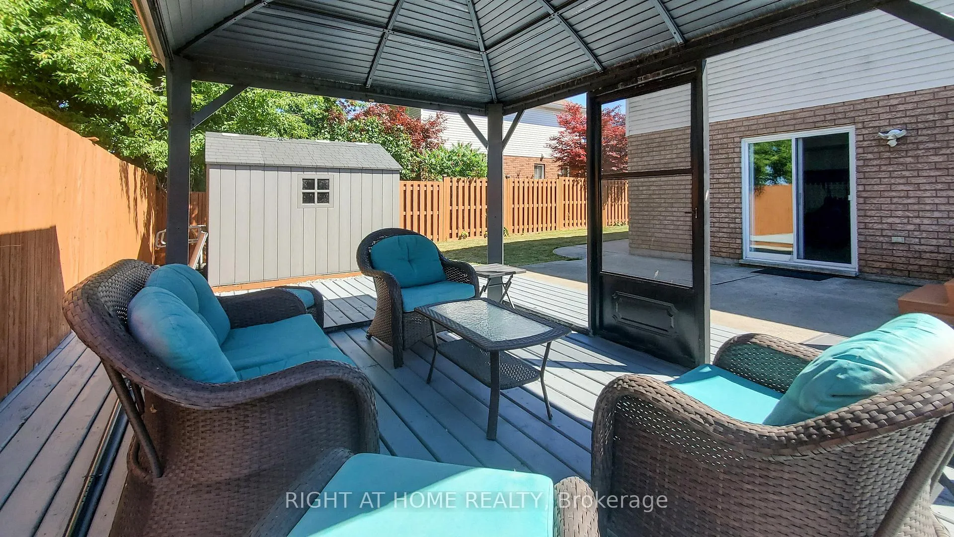 Photo 33 of 183 Alderlea Avenue, Hamilton, Rural Glanbrook — HOMEH