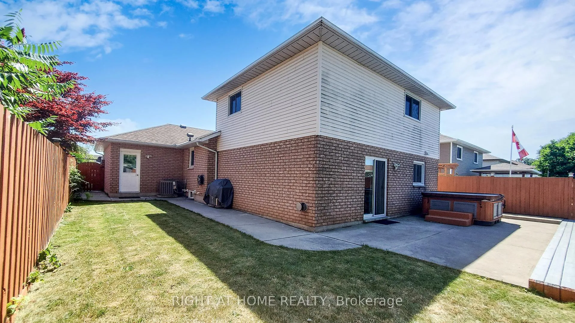 Photo 37 of 183 Alderlea Avenue, Hamilton, Rural Glanbrook — HOMEH