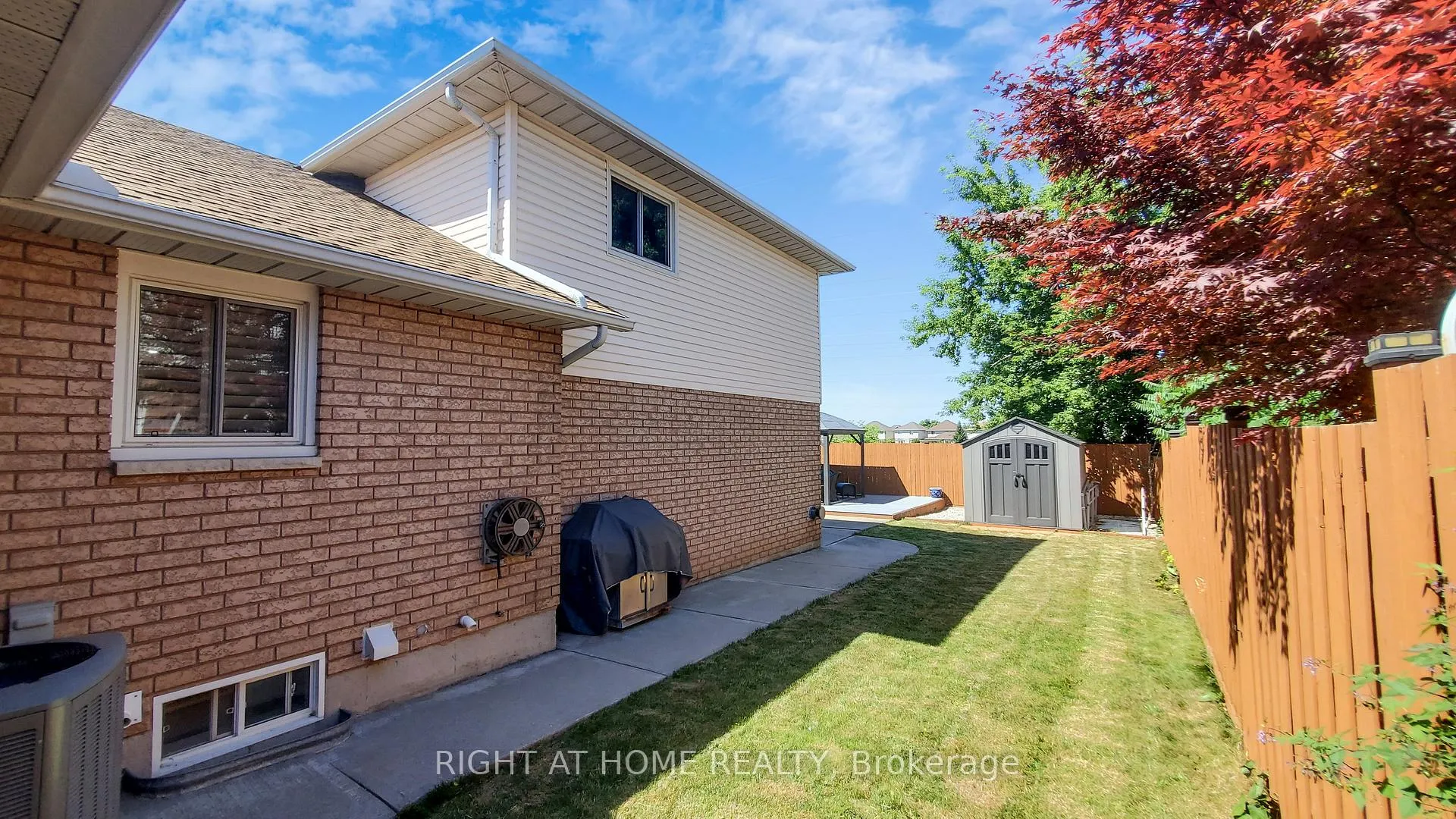 Photo 38 of 183 Alderlea Avenue, Hamilton, Rural Glanbrook — HOMEH