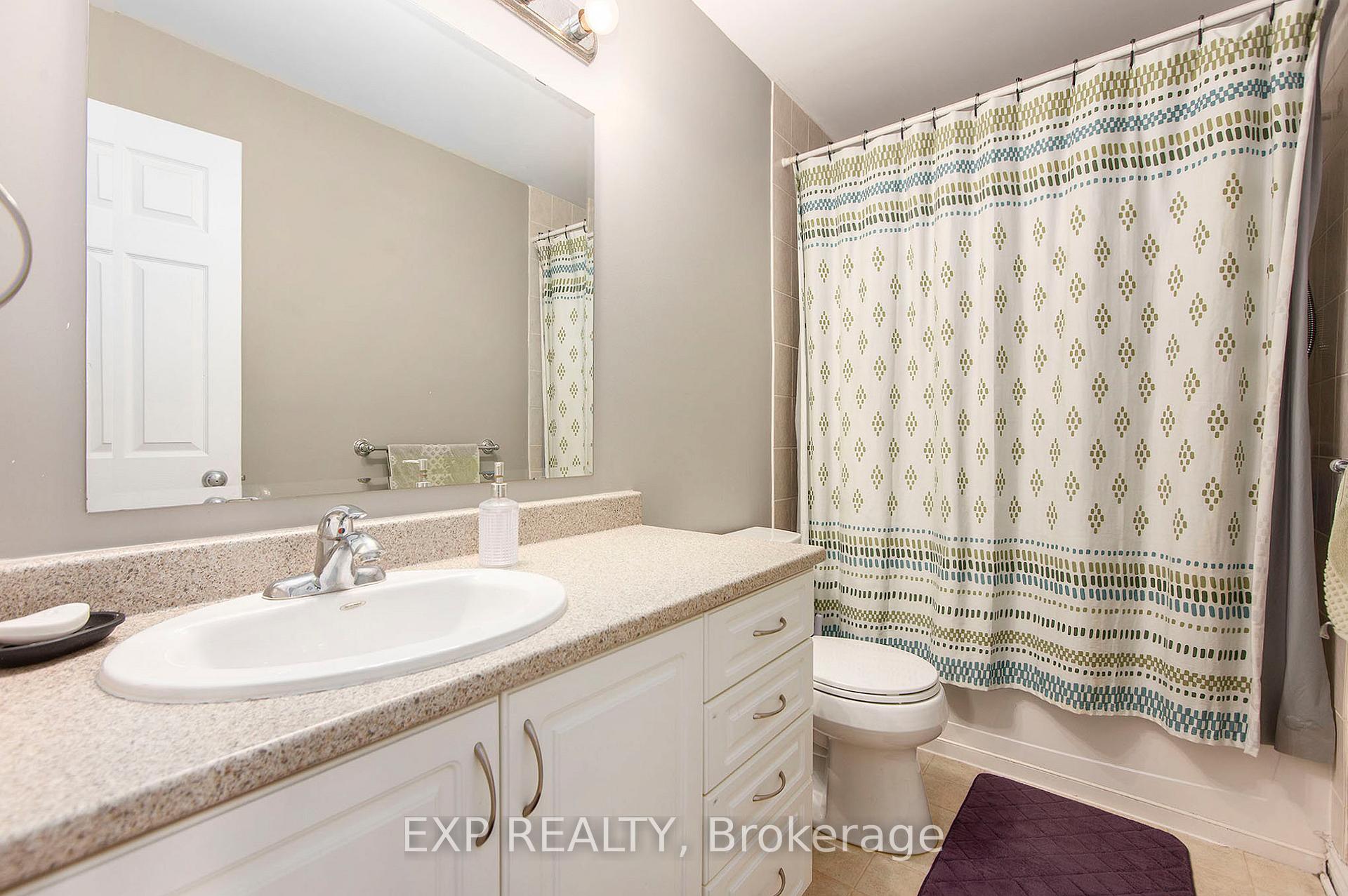 Photo 19 of 120 Tacom Circle, Ottawa, Barrhaven - Strandherd — HOMEH