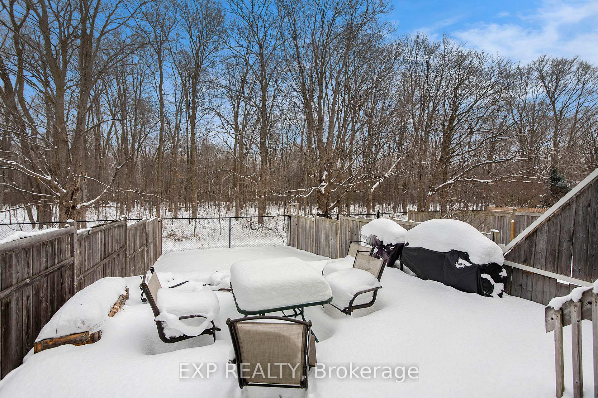 Photo 21 of 120 Tacom Circle, Ottawa, Barrhaven - Strandherd — HOMEH