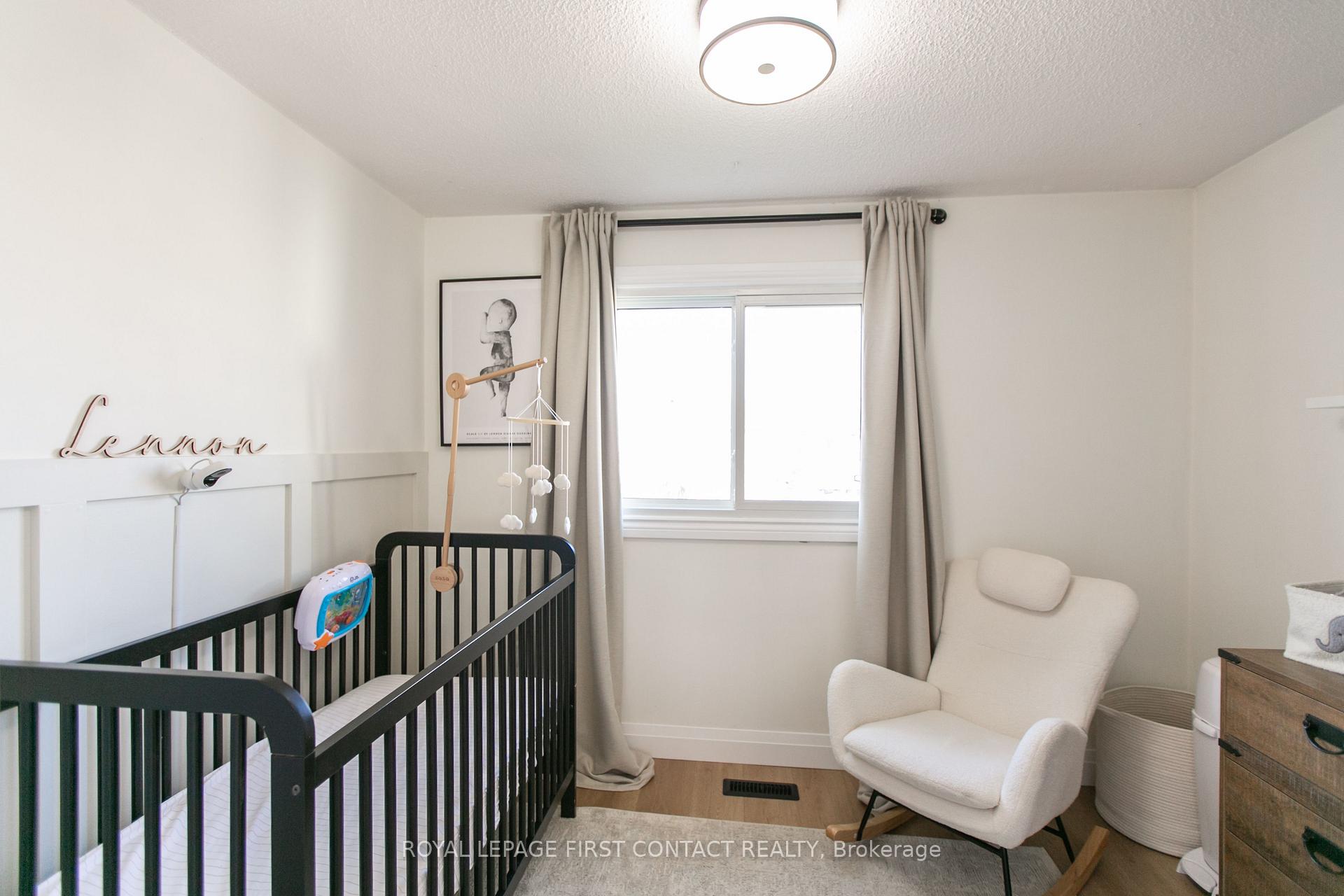 Photo 5 of 16 Hadden Crescent, Barrie, Cundles East — HOMEH