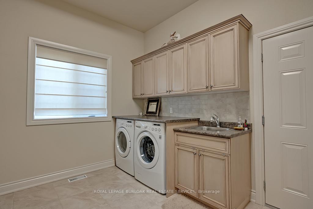 Photo 18 of 846 Partridge Drive, Burlington, LaSalle — HOMEH