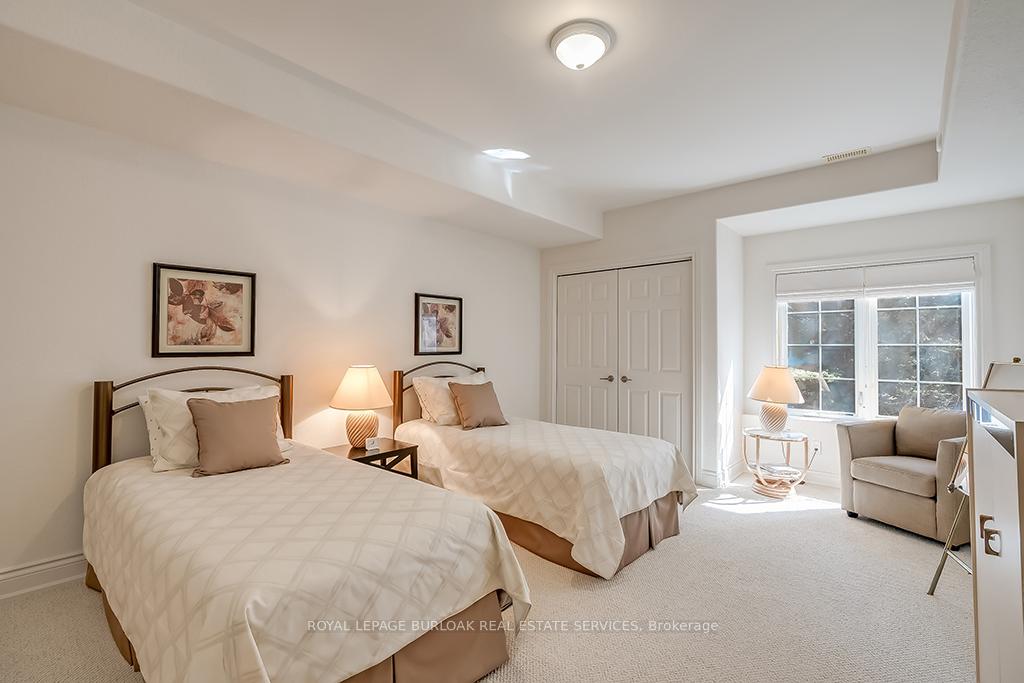 Photo 25 of 846 Partridge Drive, Burlington, LaSalle — HOMEH
