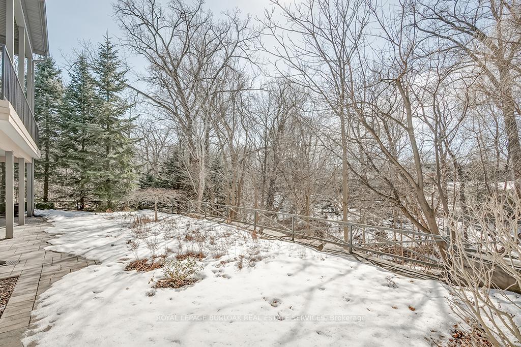 Photo 35 of 846 Partridge Drive, Burlington, LaSalle — HOMEH