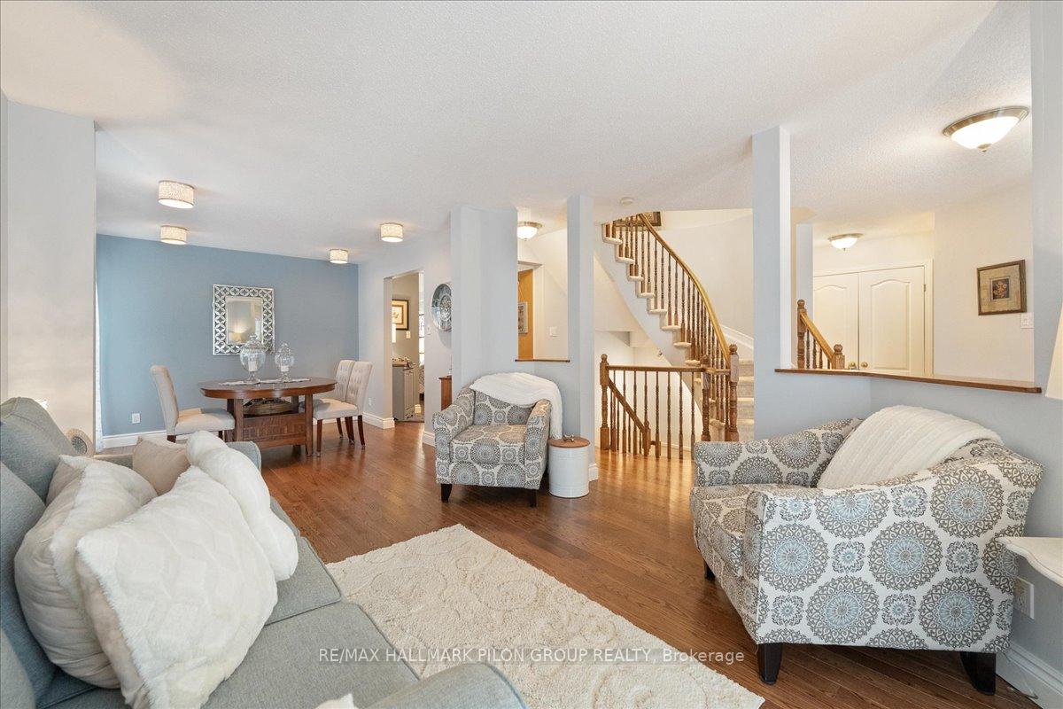 Photo 4 of 185 Redpath Drive, Ottawa, Barrhaven East — HOMEH