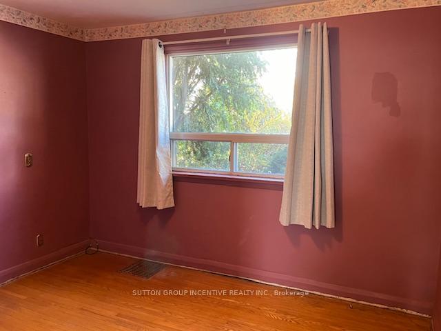 Photo 16 of 75 Kawartha Avenue, Oshawa, Lakeview — HOMEH