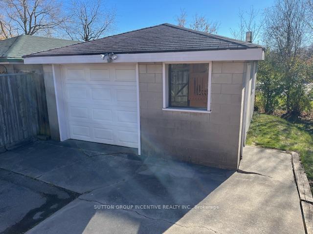 Photo 24 of 75 Kawartha Avenue, Oshawa, Lakeview — HOMEH