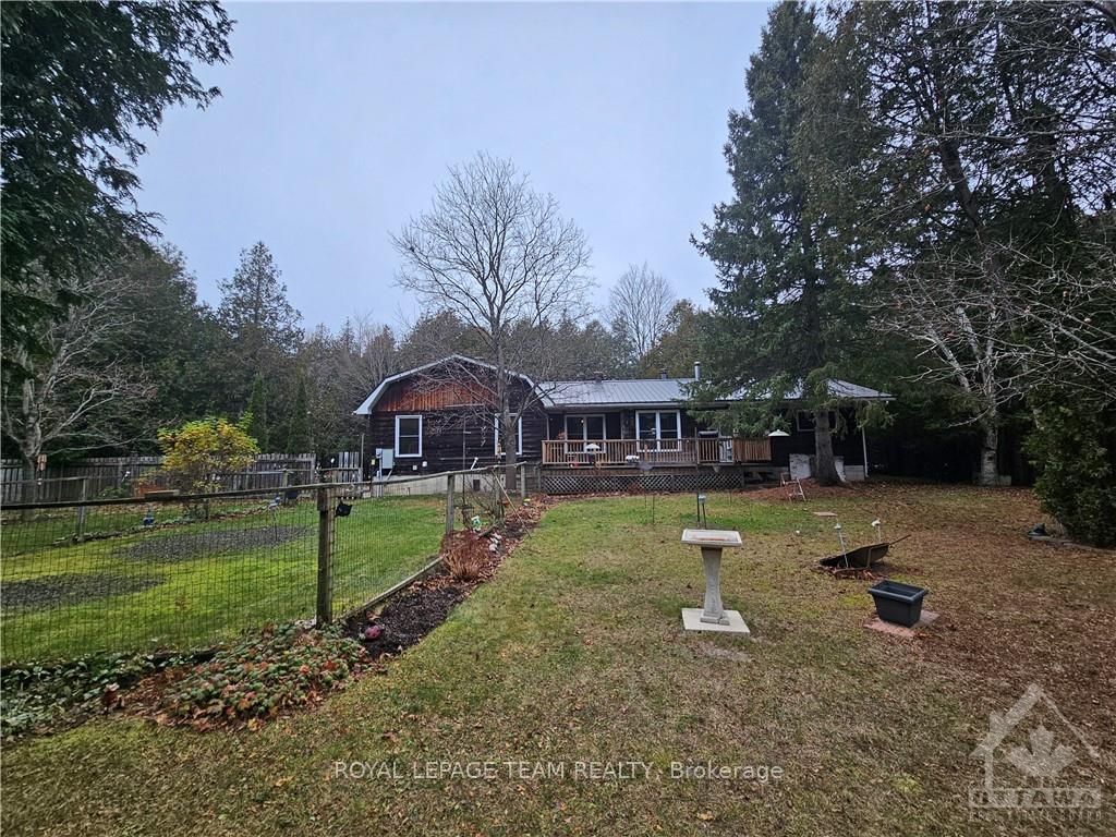 Front of 545 Richmond Road