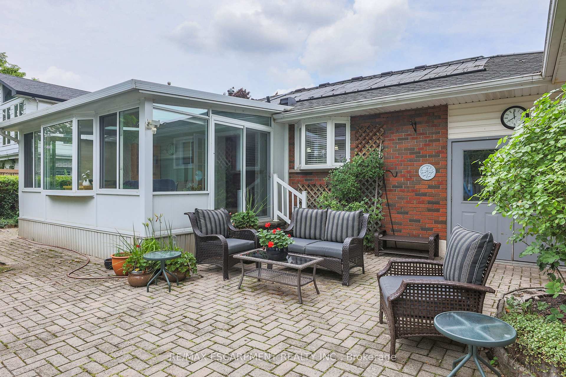 Photo 14 of 95 Mountain Avenue N, Hamilton, Stoney Creek — HOMEH