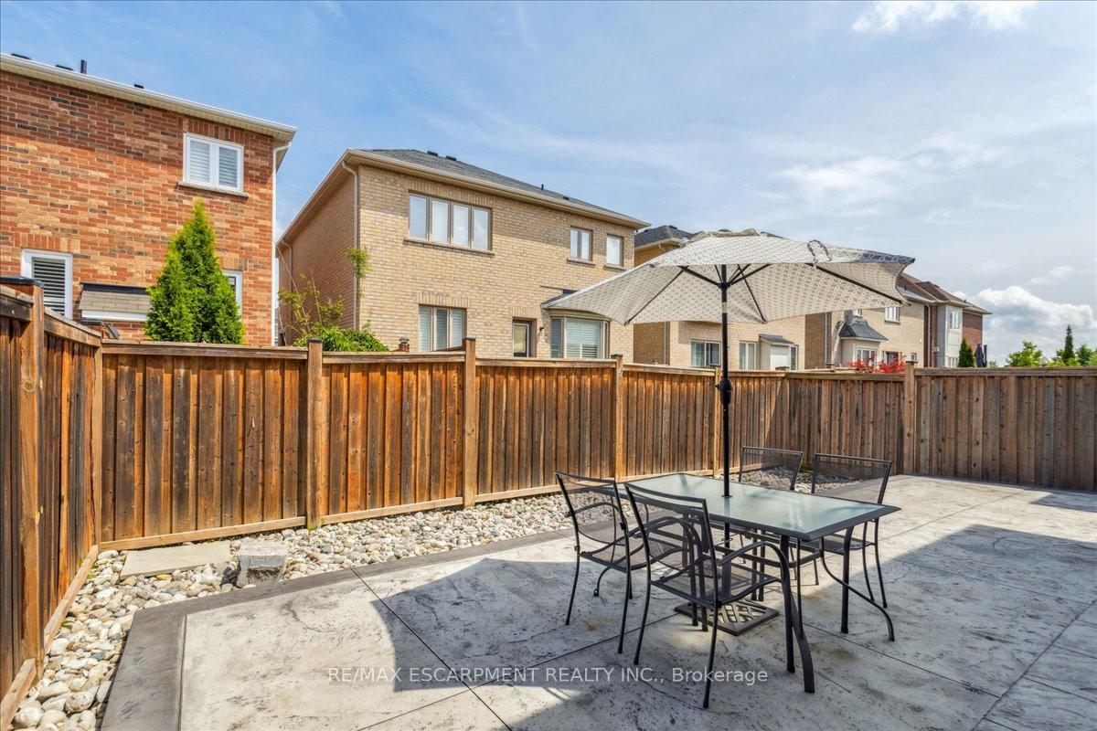 Photo 3 of 4264 Adobe Gate, Burlington, Alton — HOMEH