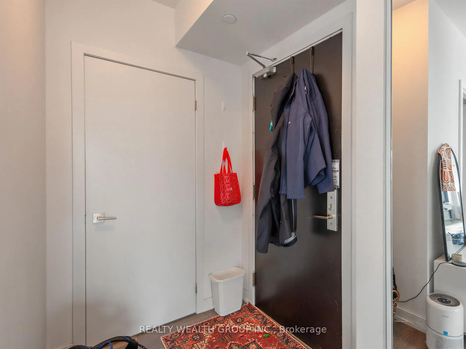 Photo 4 of 159 Wellesley Street E, Toronto, Cabbagetown-South St. James Town — HOMEH