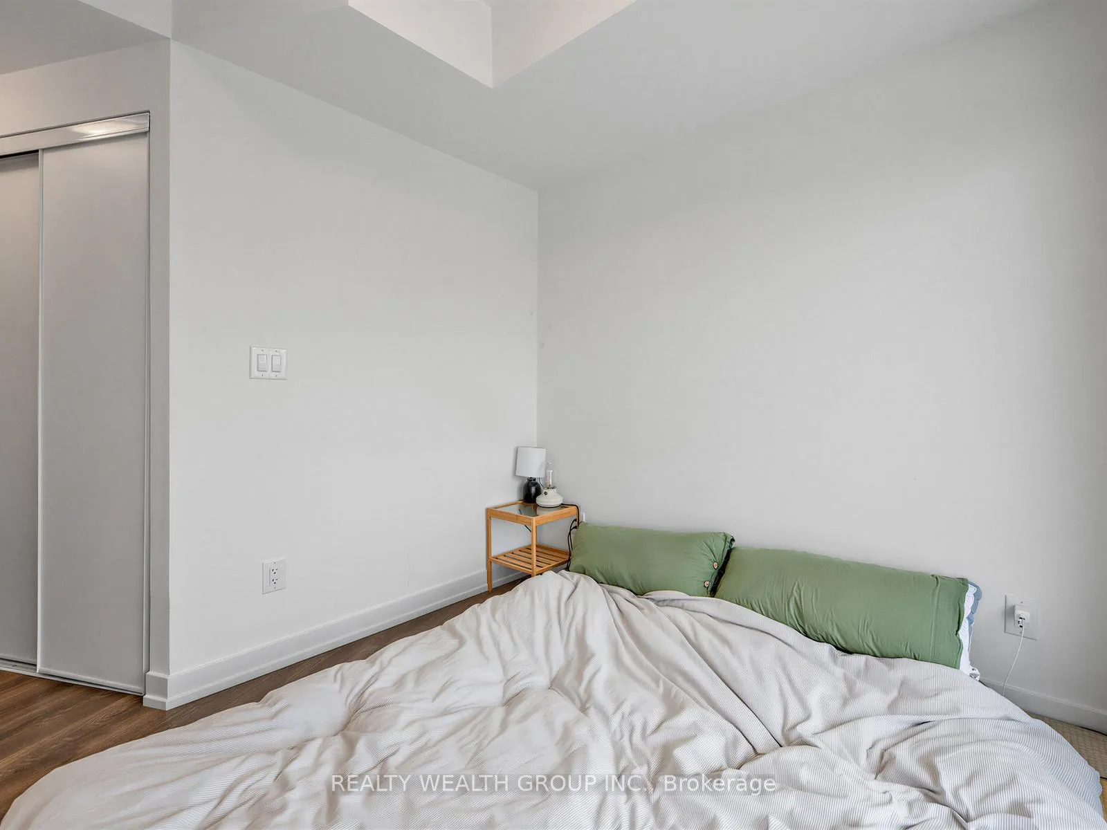 Photo 18 of 159 Wellesley Street E, Toronto, Cabbagetown-South St. James Town — HOMEH