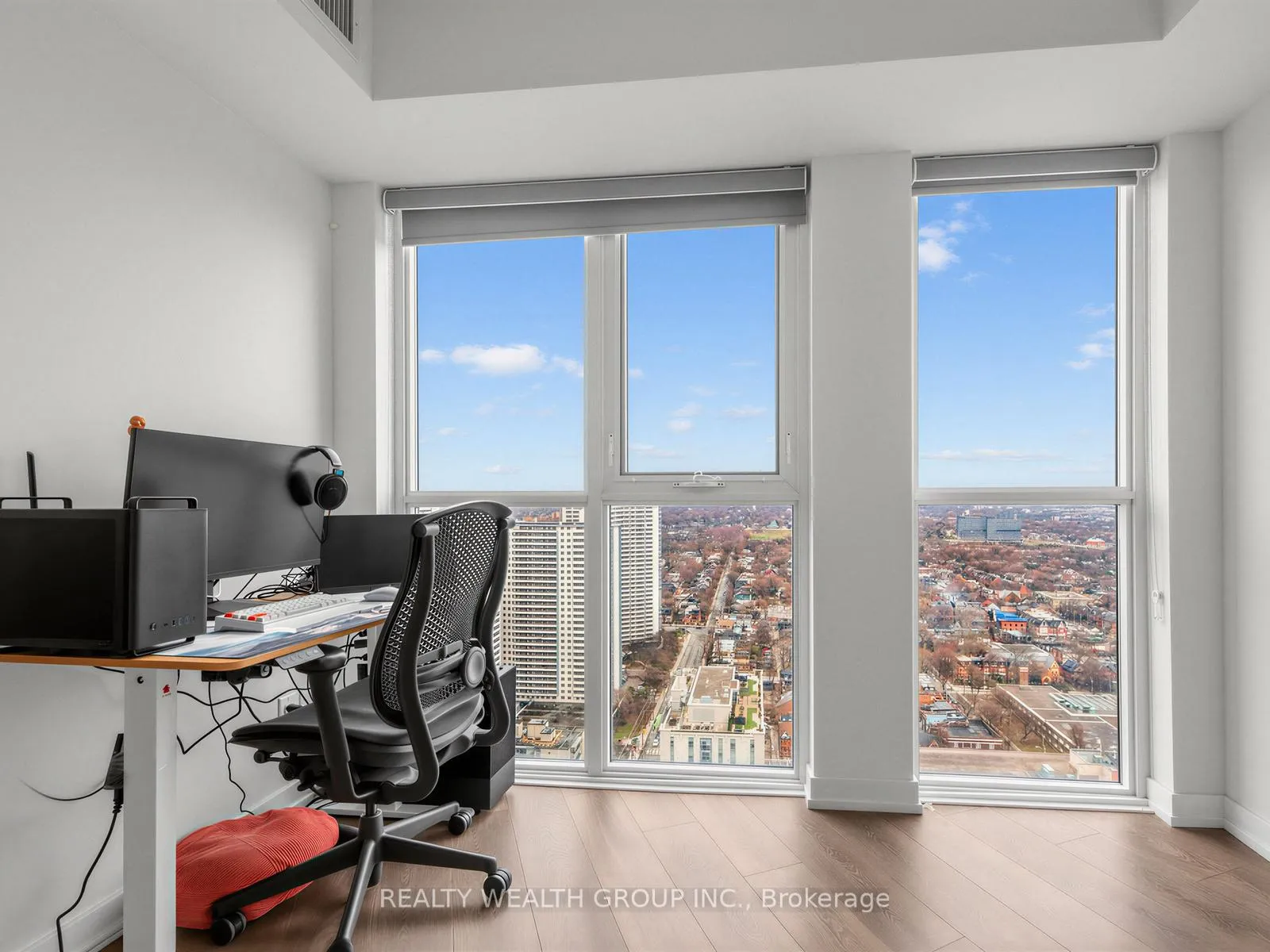 Photo 21 of 159 Wellesley Street E, Toronto, Cabbagetown-South St. James Town — HOMEH