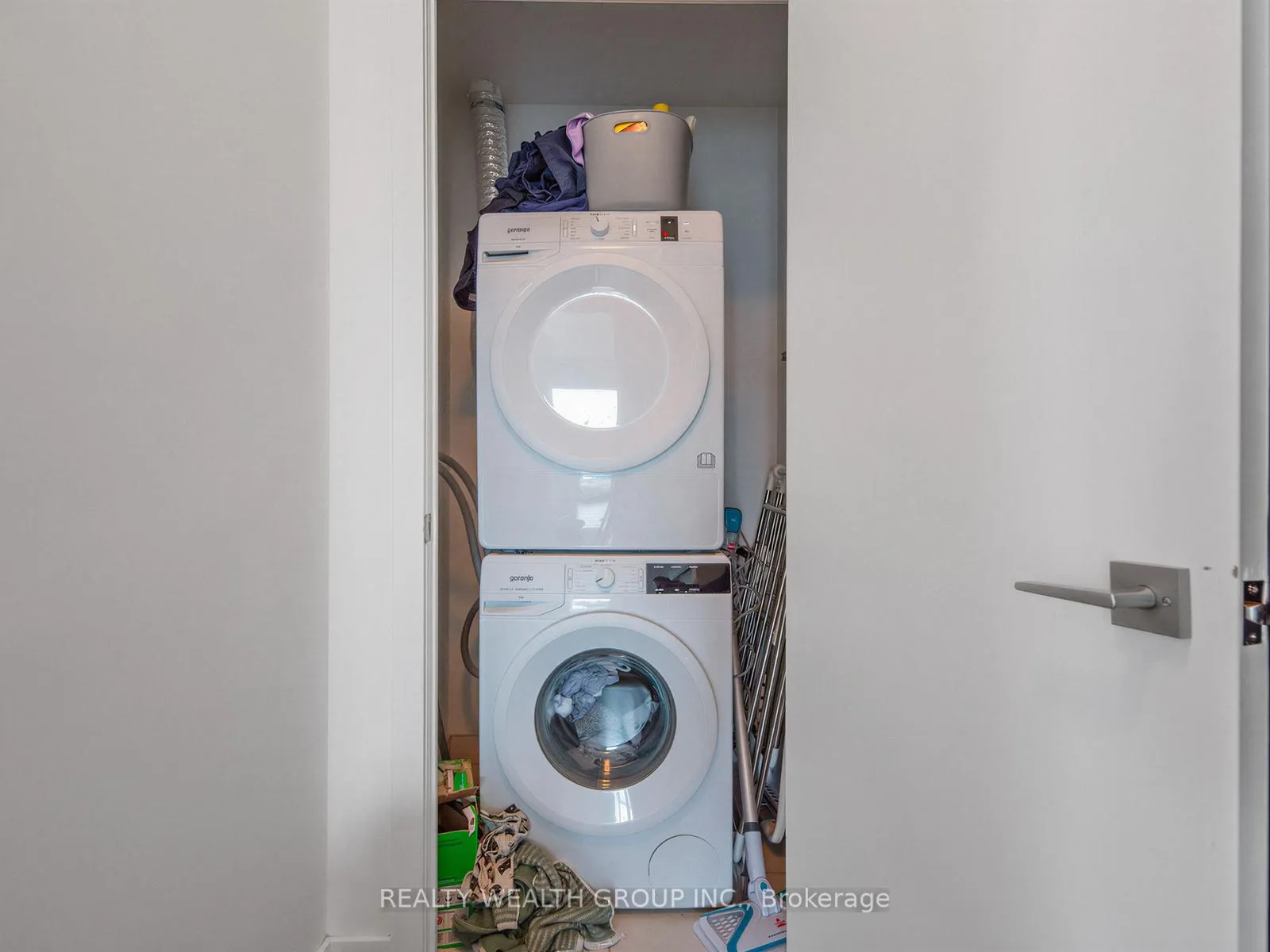 Photo 22 of 159 Wellesley Street E, Toronto, Cabbagetown-South St. James Town — HOMEH