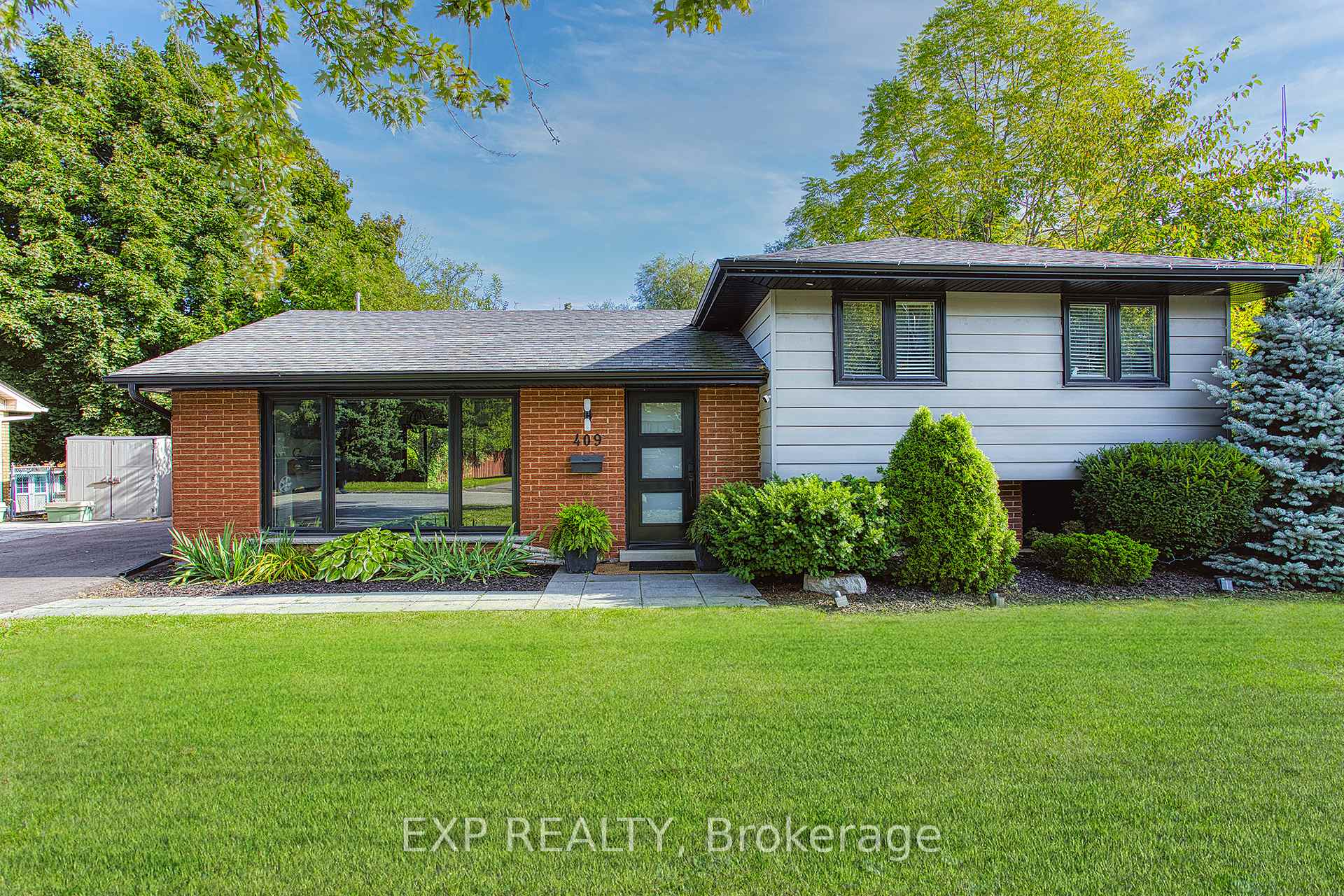 Photo 3 of 409 Erindale Drive, Burlington, Appleby — HOMEH