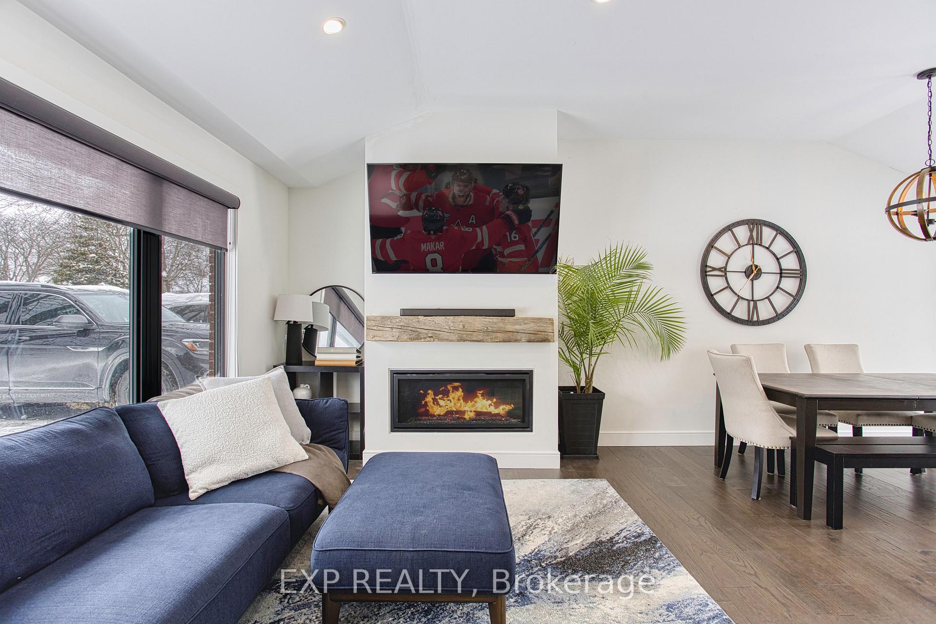Photo 9 of 409 Erindale Drive, Burlington, Appleby — HOMEH