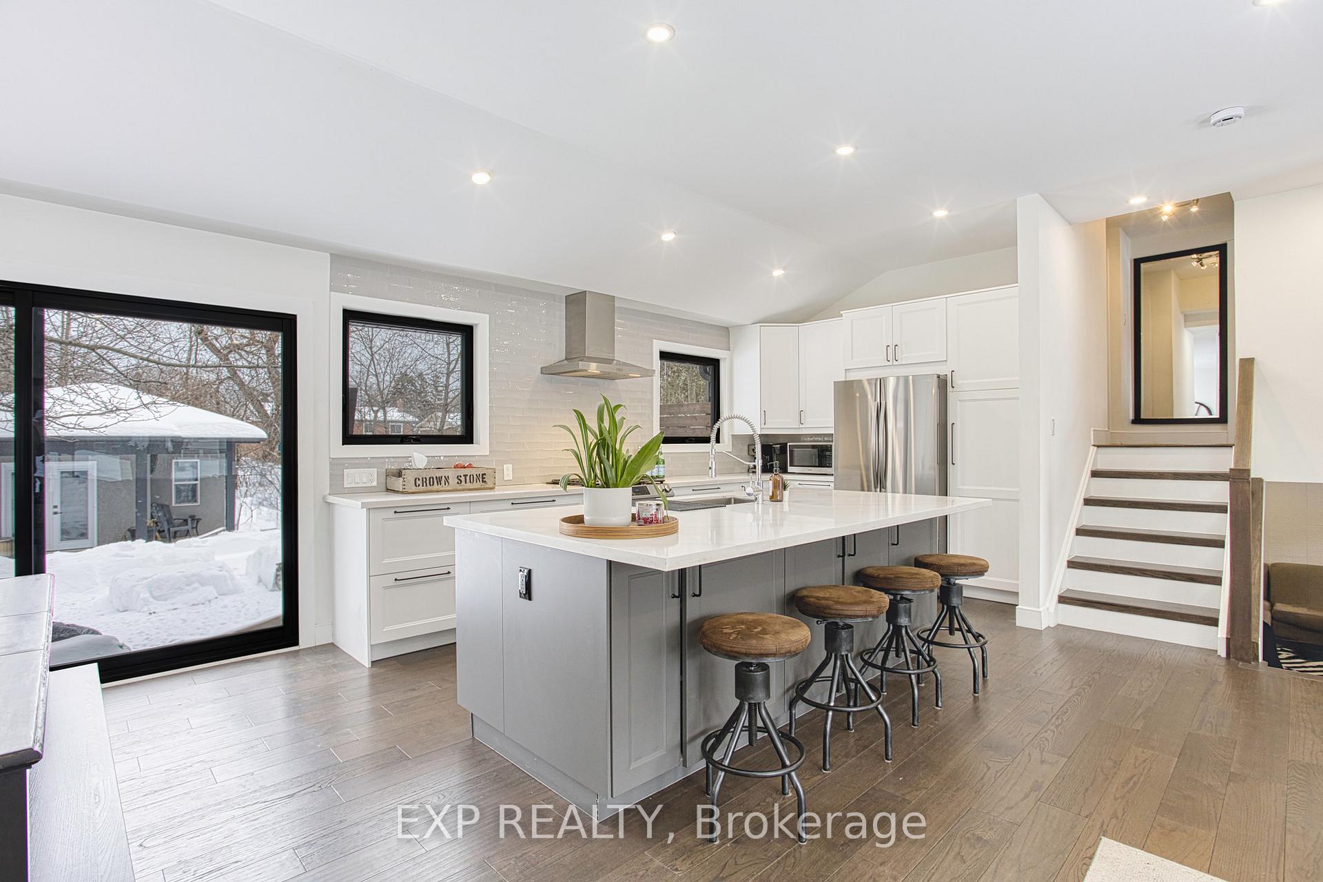 Photo 12 of 409 Erindale Drive, Burlington, Appleby — HOMEH