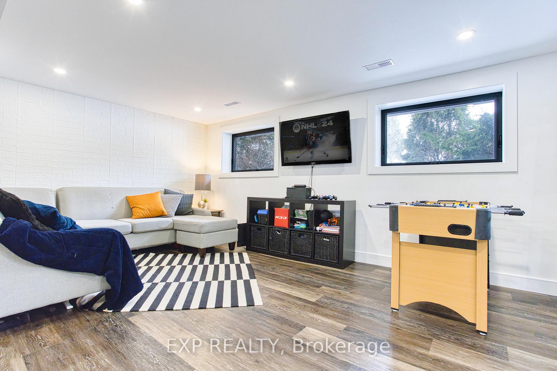 Photo 28 of 409 Erindale Drive, Burlington, Appleby — HOMEH
