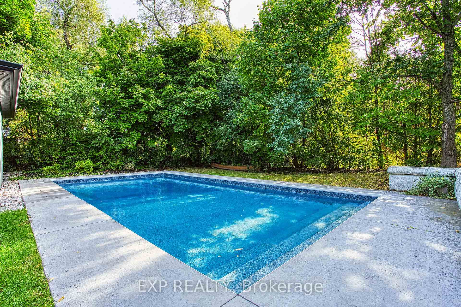 Photo 37 of 409 Erindale Drive, Burlington, Appleby — HOMEH