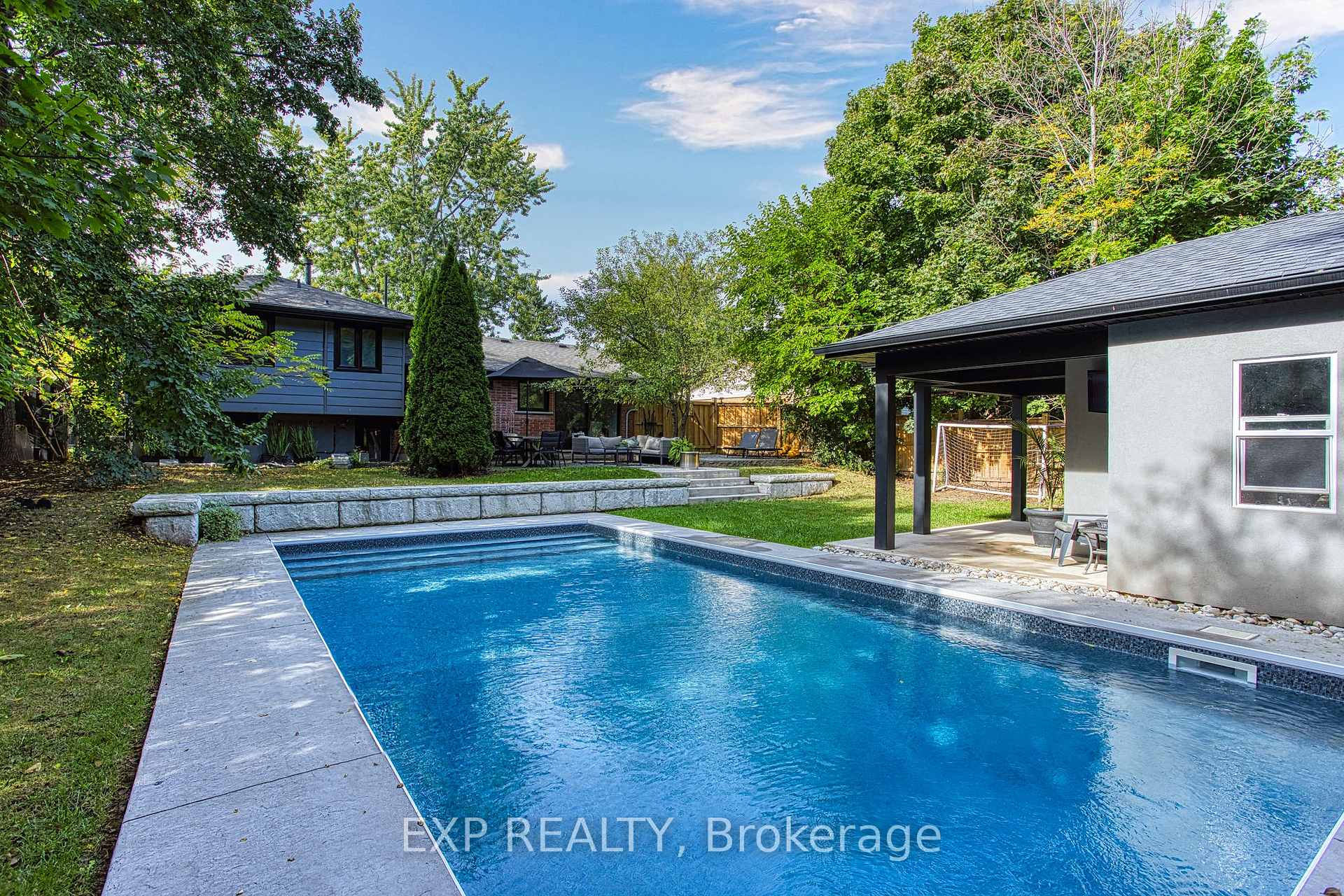 Photo 42 of 409 Erindale Drive, Burlington, Appleby — HOMEH