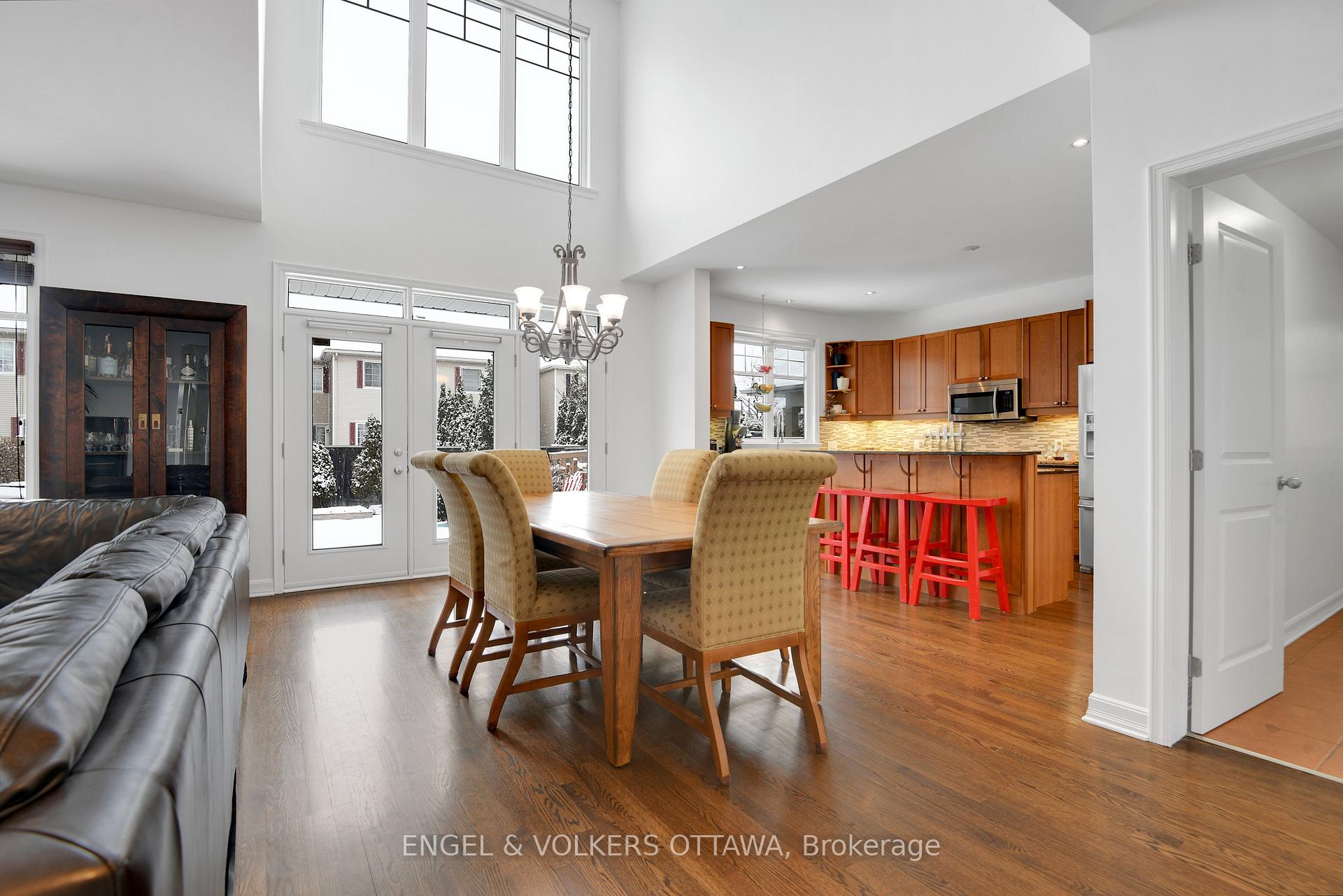 Photo 12 of 553 Kilbirnie Drive, Ottawa, Barrhaven - Stonebridge — HOMEH