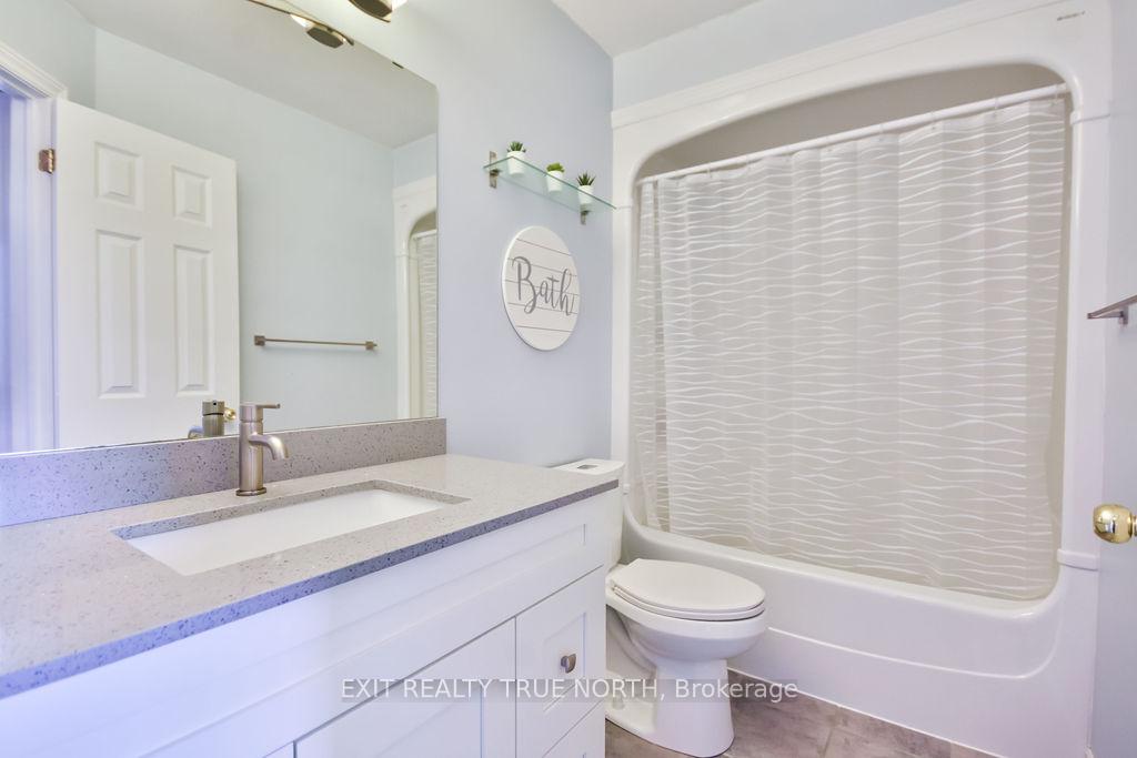 Photo 17 of 37 Pass Court, Barrie, Ardagh — HOMEH