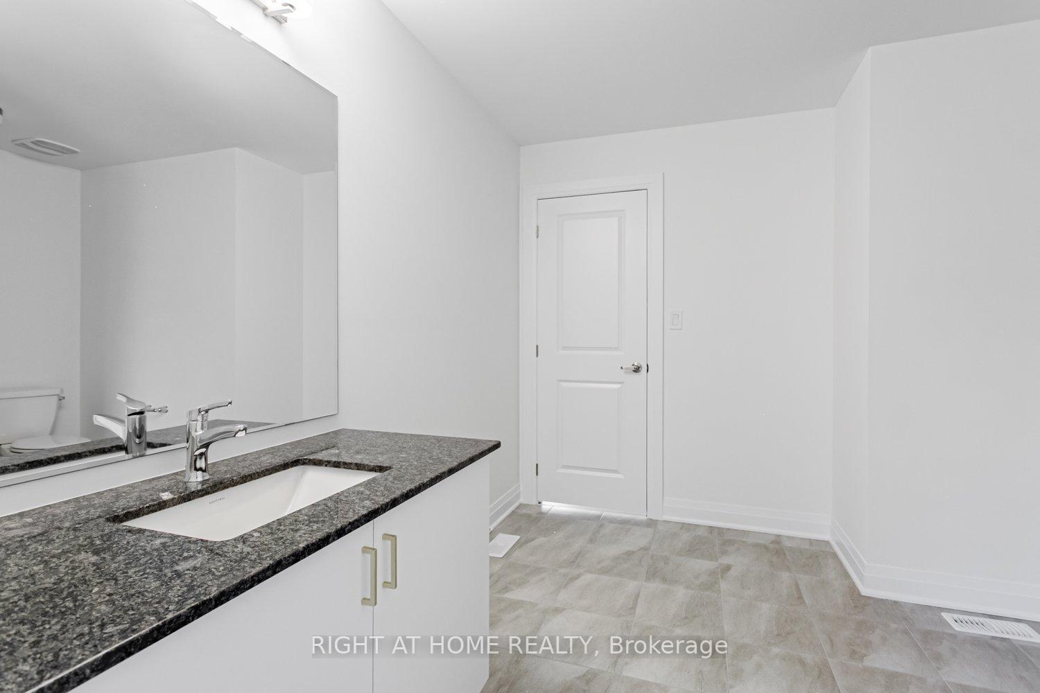Photo 35 of 13 Oceanic Avenue, Brampton, Northwest Brampton — HOMEH