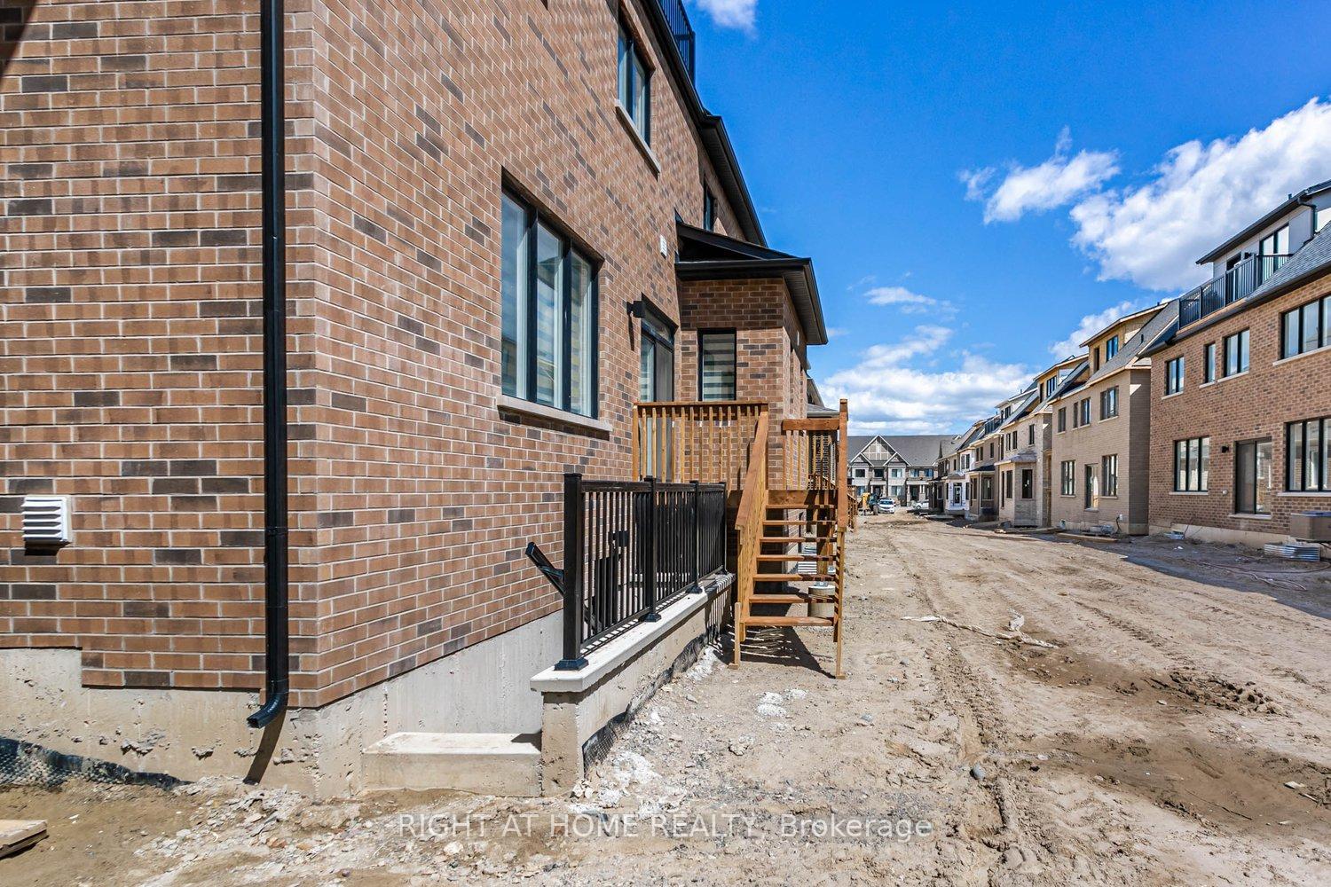 Photo 46 of 13 Oceanic Avenue, Brampton, Northwest Brampton — HOMEH