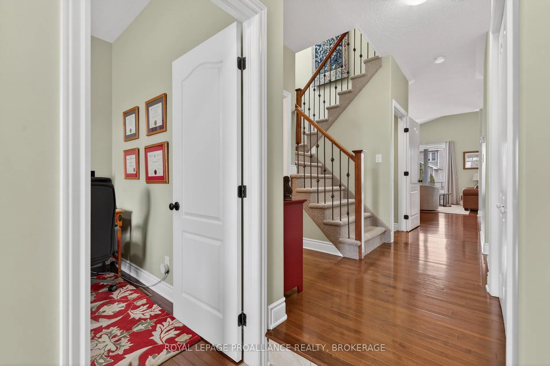 Photo 4 of 1433 Evergreen Drive, Kingston, City Northwest — HOMEH