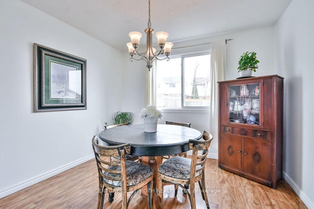 Photo 7 of 53 Gosney Crescent, Barrie, Painswick North — HOMEH