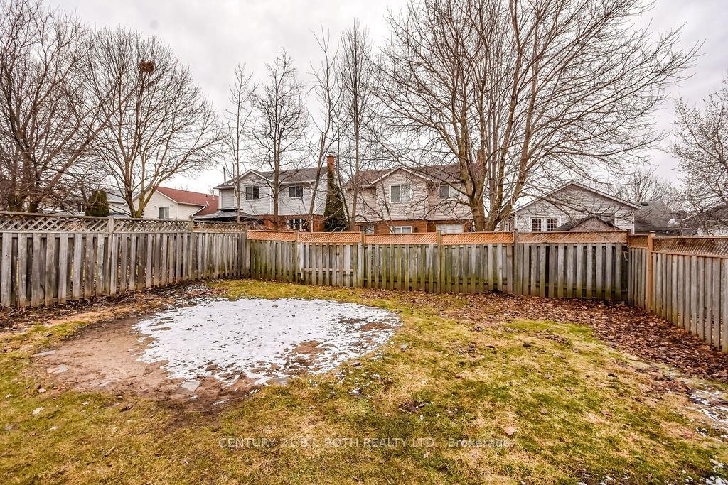 Photo 23 of 53 Gosney Crescent, Barrie, Painswick North — HOMEH