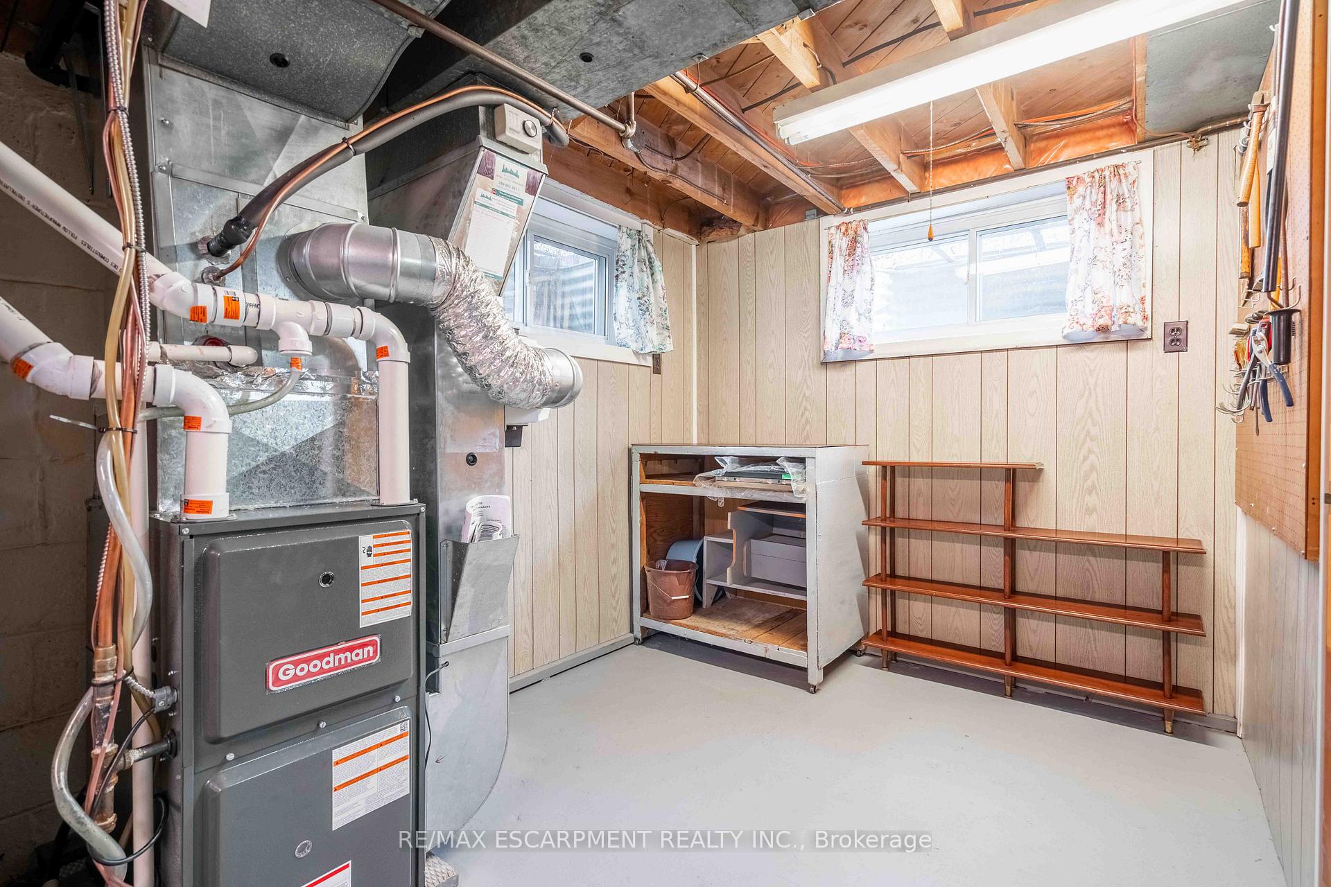 Photo 23 of 1391 Augustine Drive, Burlington, Mountainside — HOMEH