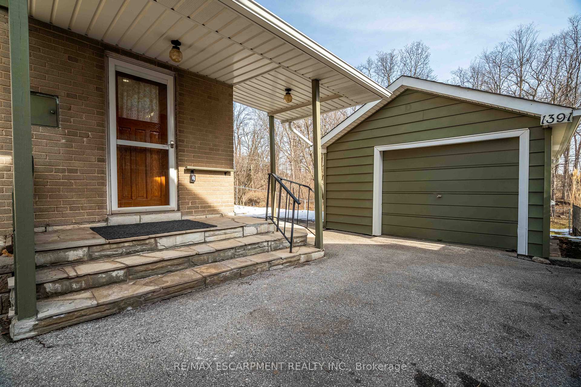 Photo 27 of 1391 Augustine Drive, Burlington, Mountainside — HOMEH