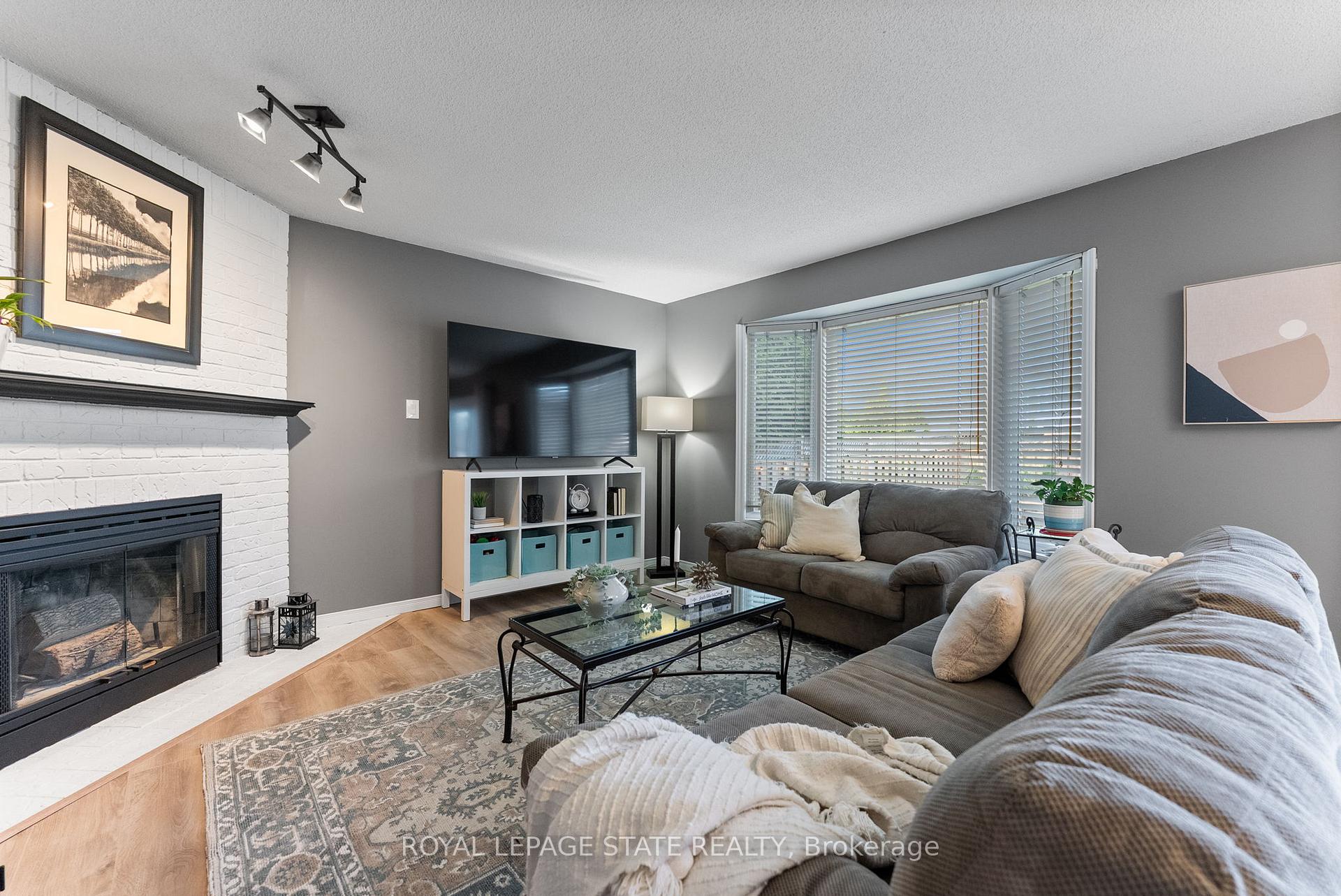 Photo 21 of 126 Charing Drive, Hamilton, Rushdale — HOMEH