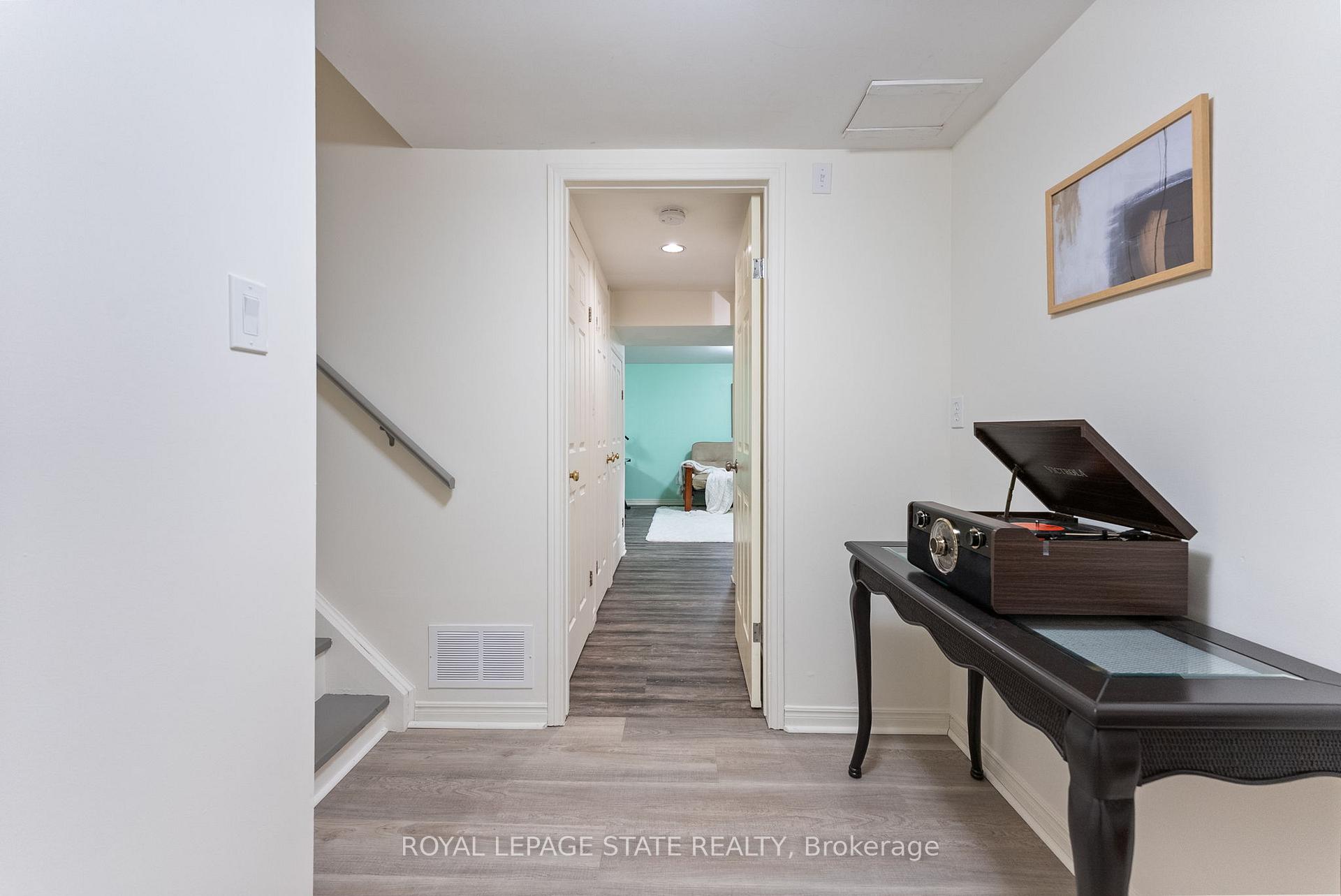 Photo 31 of 126 Charing Drive, Hamilton, Rushdale — HOMEH